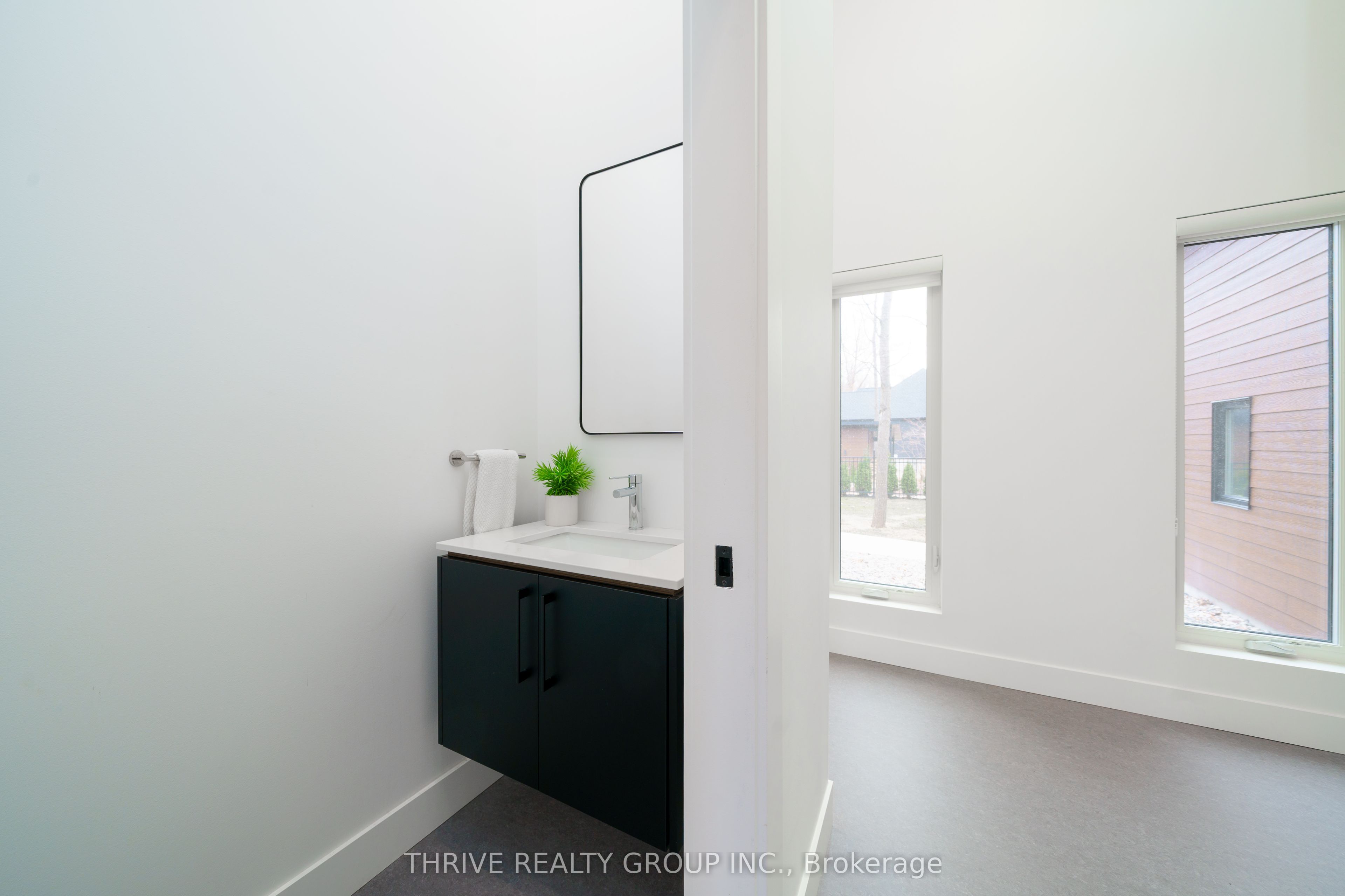 10107 Pinery Bluffs Road Property Photo 23
