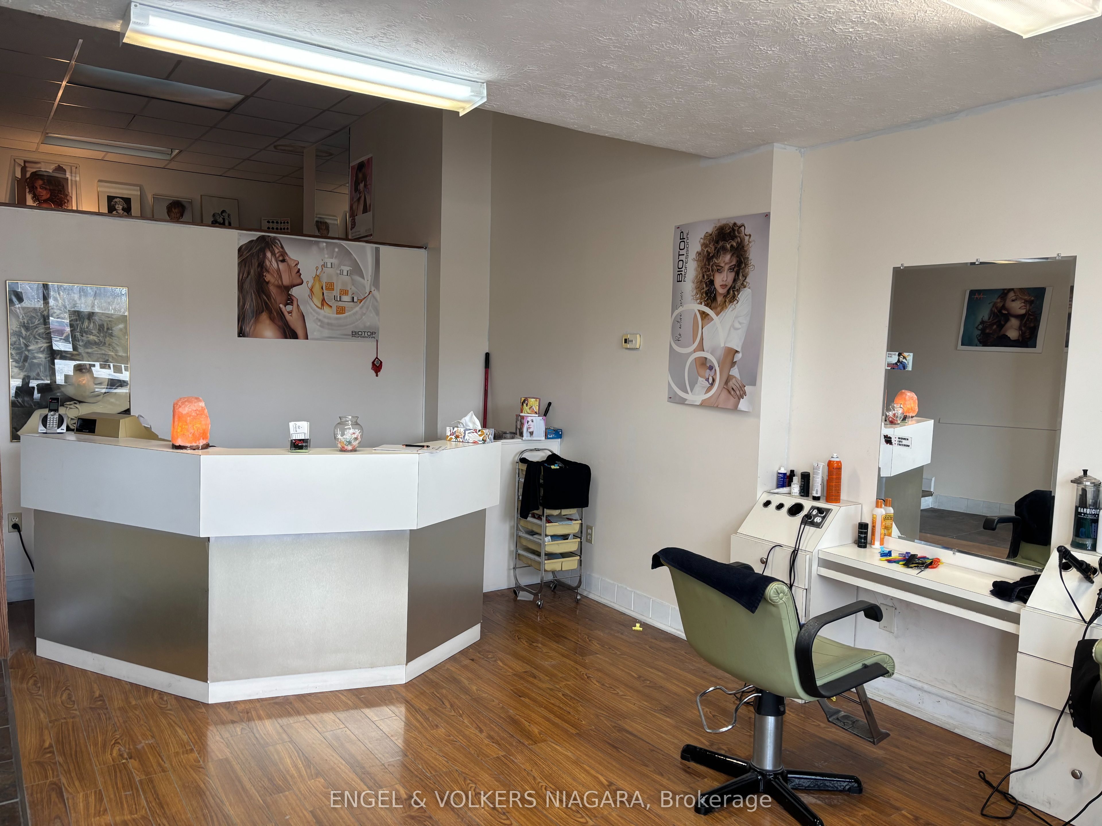 6120 Dunn Street Property Photo 4