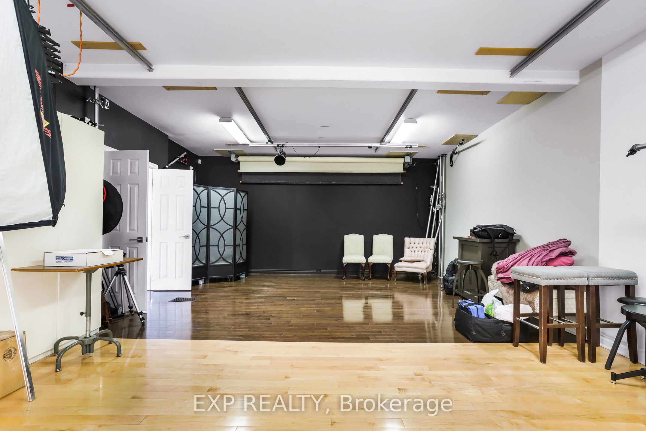 231 Highway #8 Property Photo 6