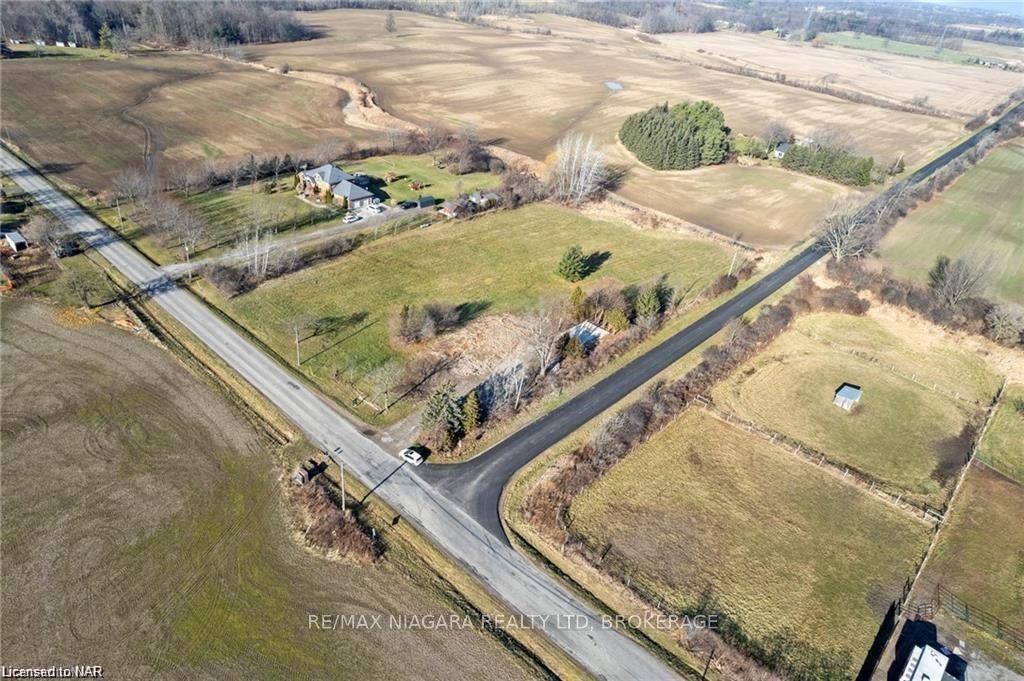 801 Metler Rd Property Photo 3