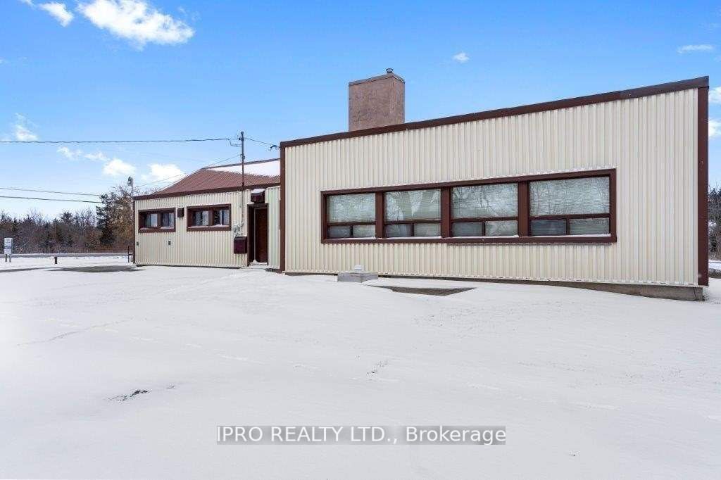 10611 Highway 3 Property Photo 6