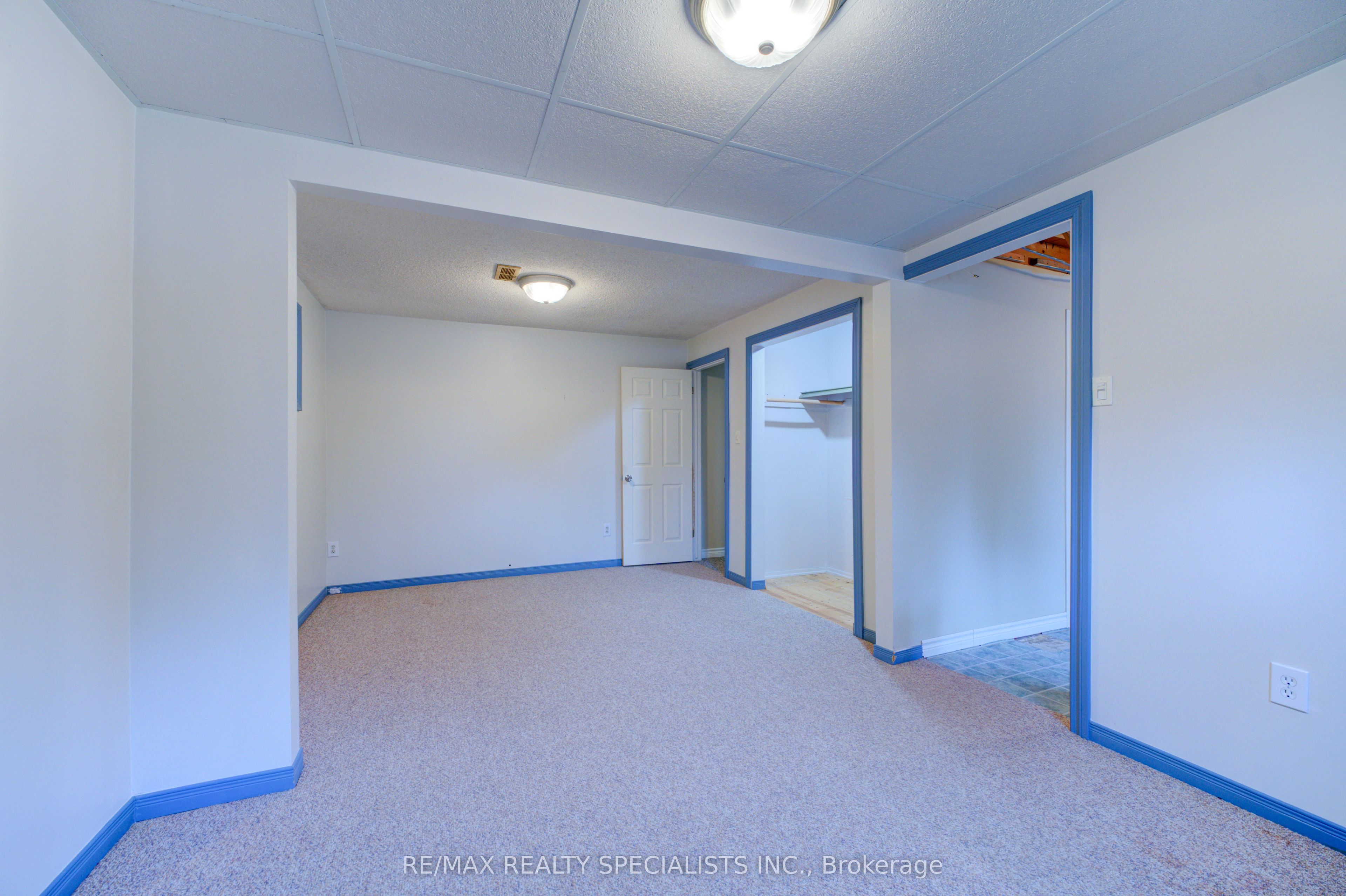68 Oriole Pkwy Property Photo 15