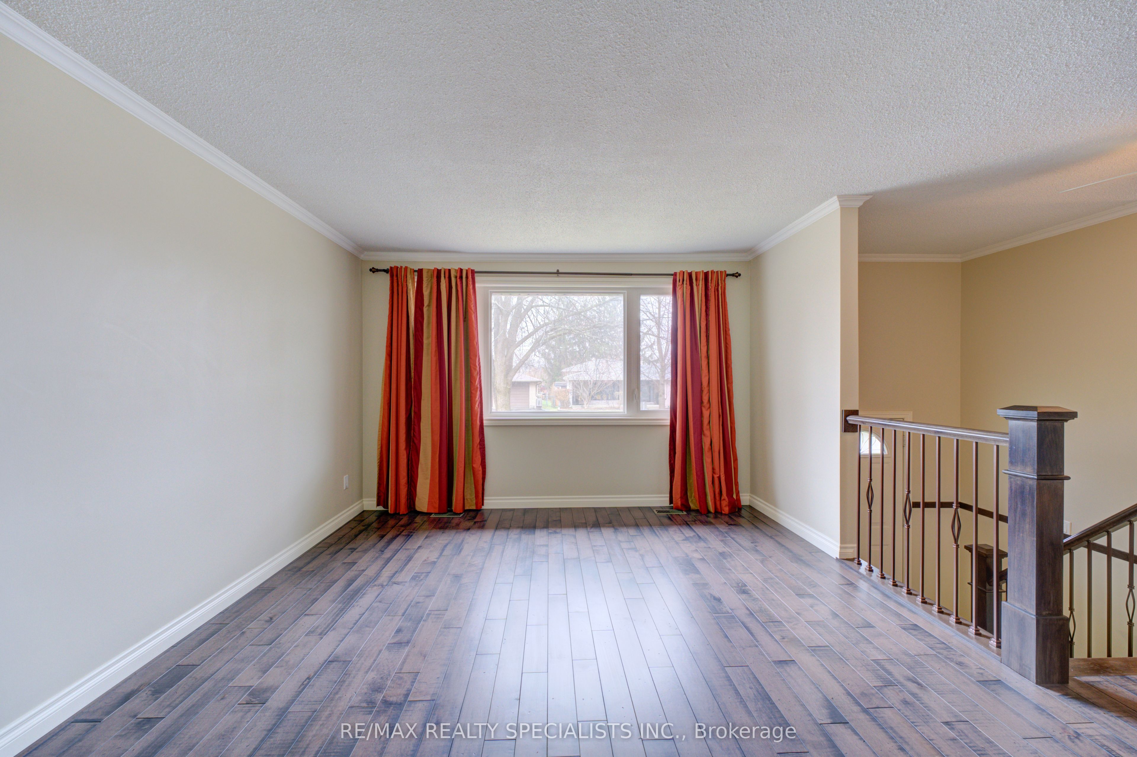 68 Oriole Pkwy Property Photo 21