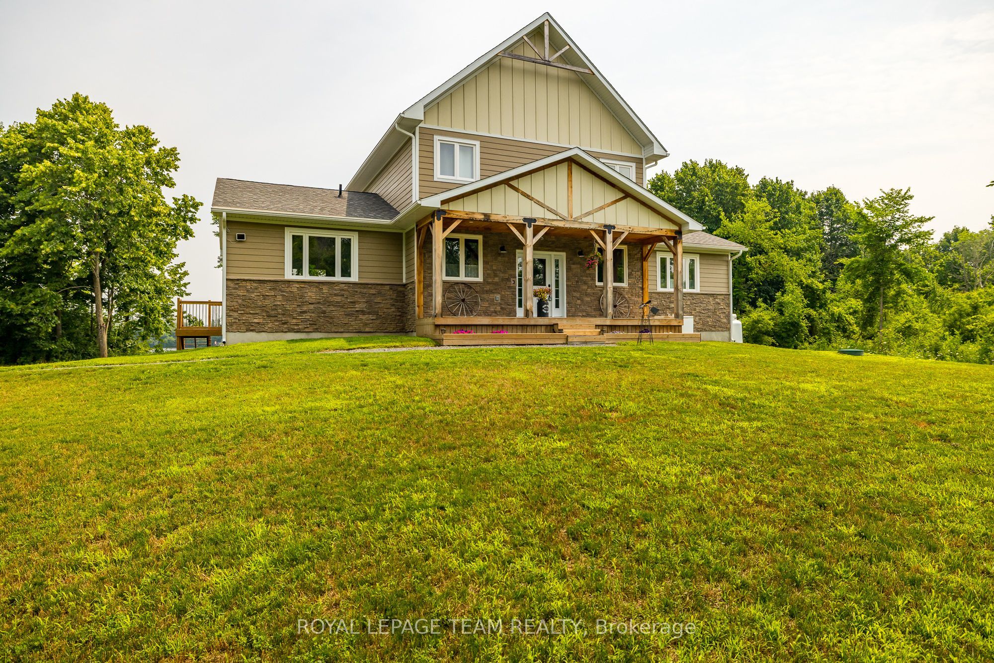 691 Rideau River Road Property Photo 3