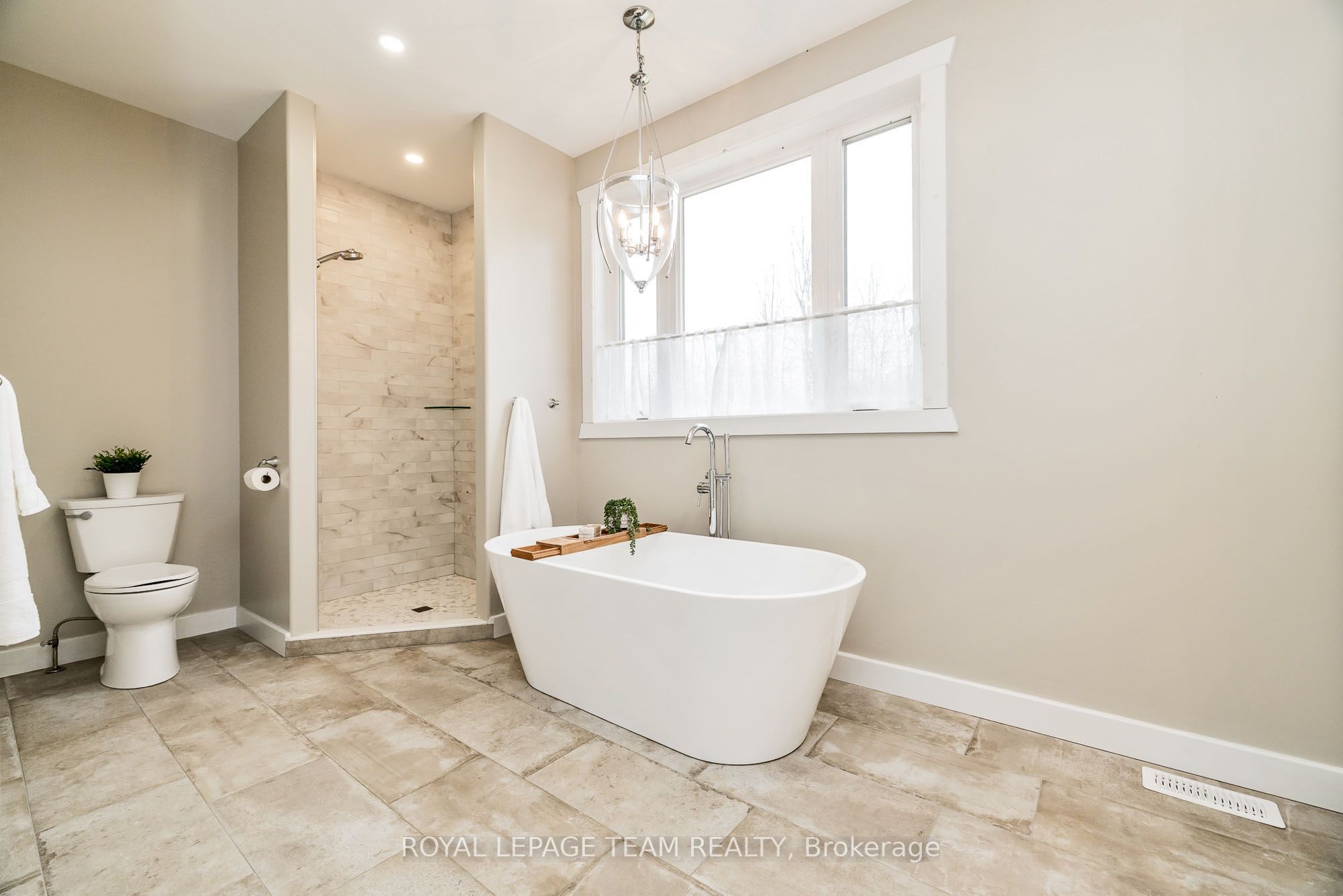 691 Rideau River Road Property Photo 25
