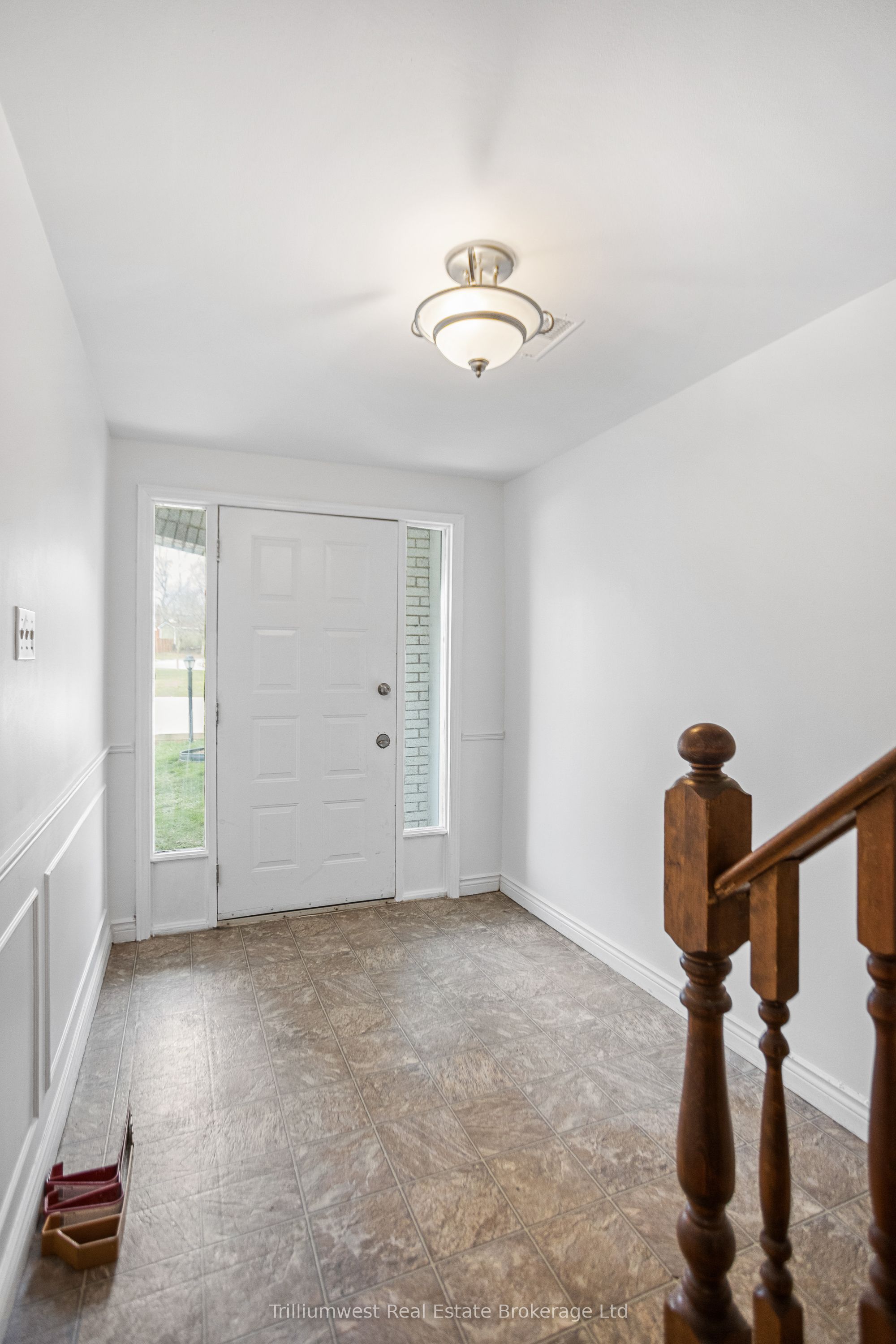 210-216 Homestead Crescent Property Photo 6