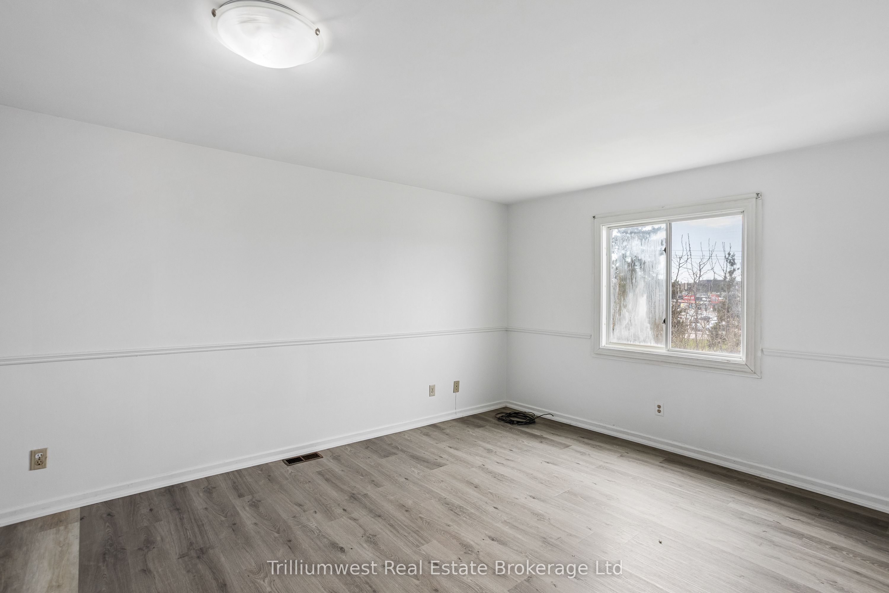 210-216 Homestead Crescent Property Photo 19
