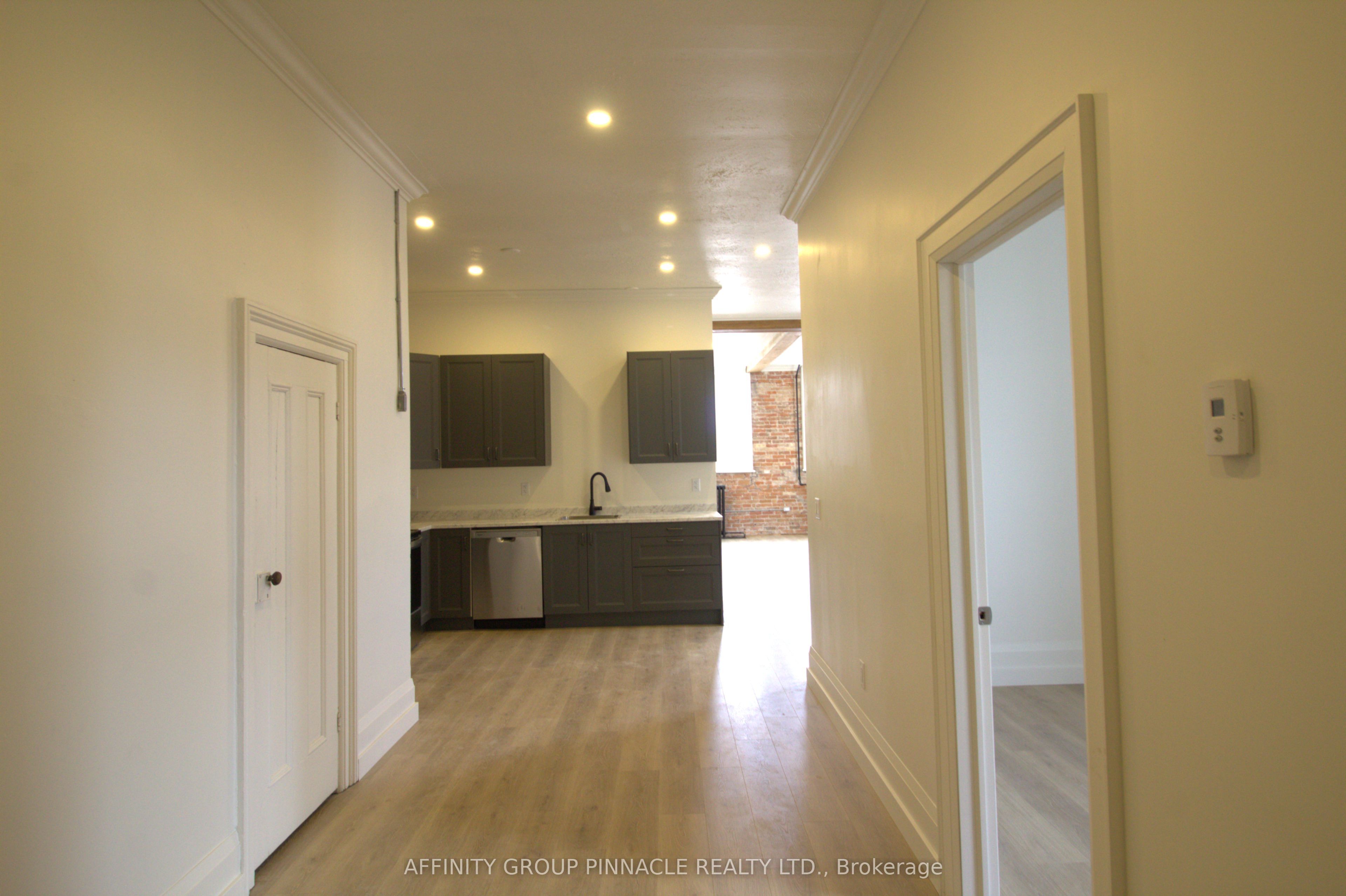 #2 - 3 Cambridge Street Property Photo 1