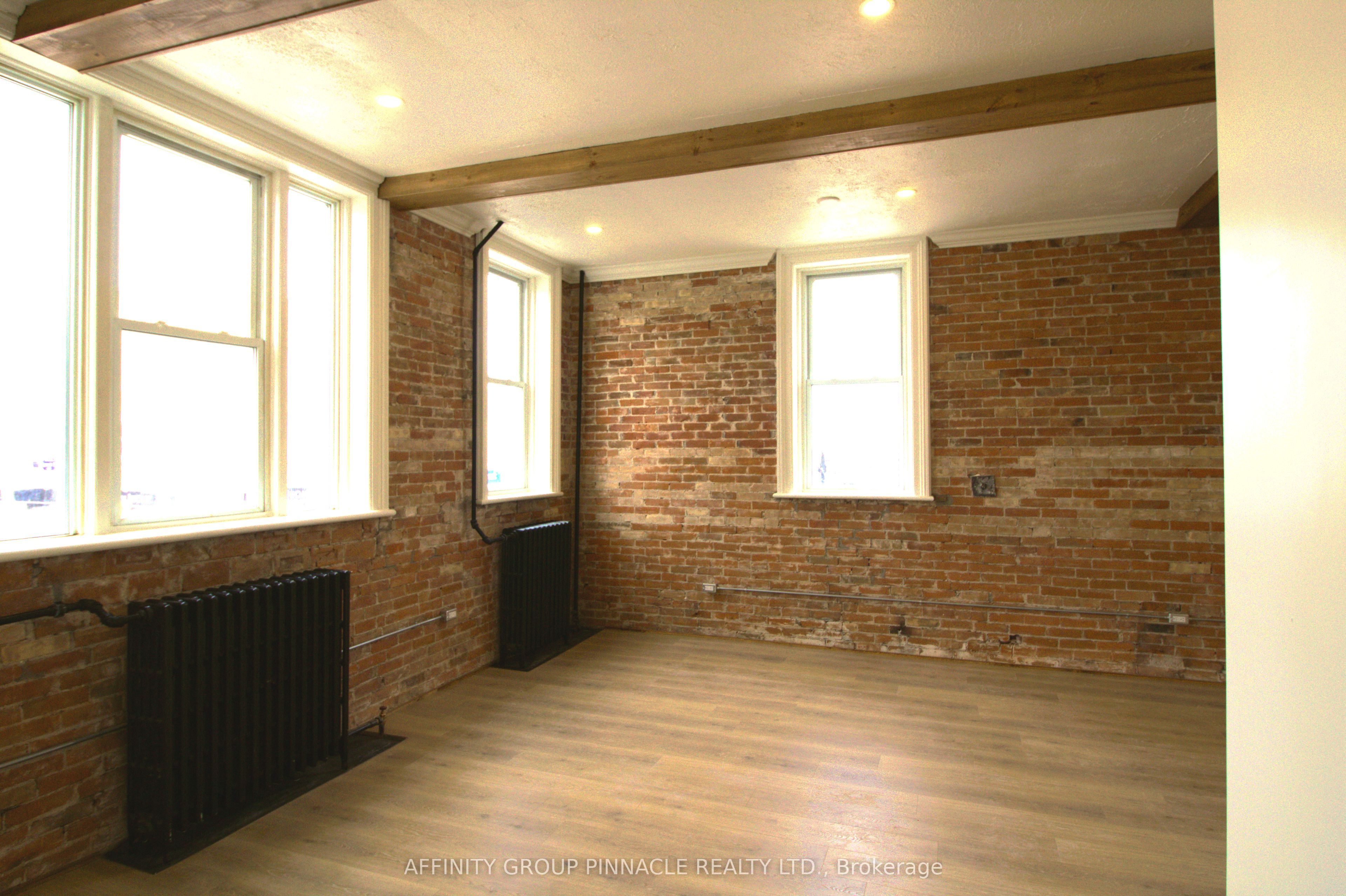 #2 - 3 Cambridge Street Property Photo 10