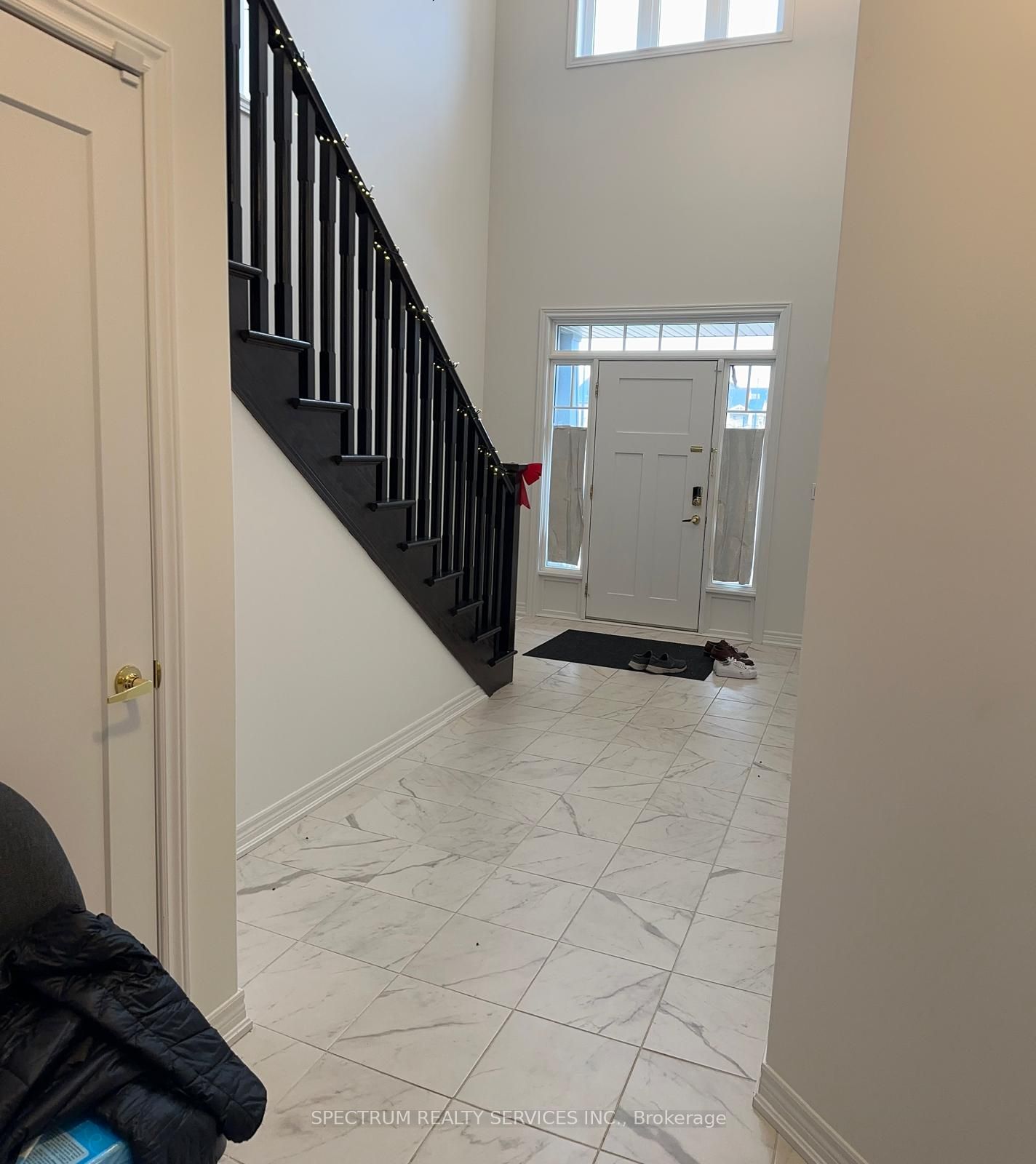 140 Mccausland Drive Property Photo 2