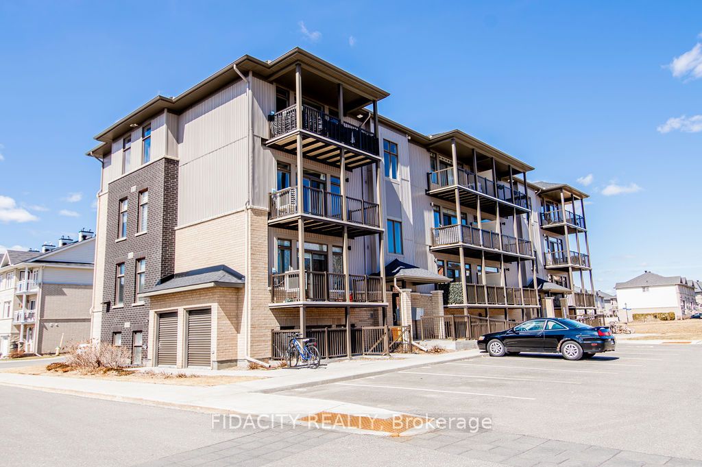 225 Citiplace Drive H Property Photo 11