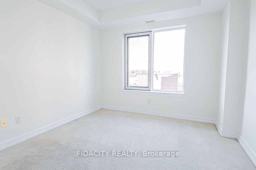 310 Central Park Drive 4b Property Photo 8