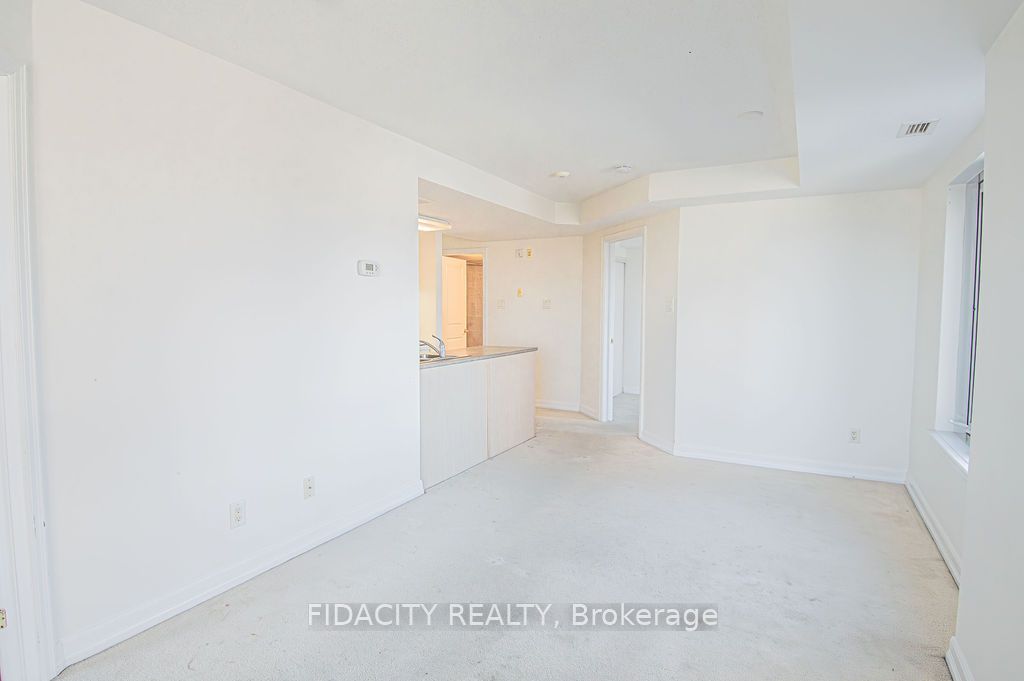 310 Central Park Drive 4b Property Photo 5