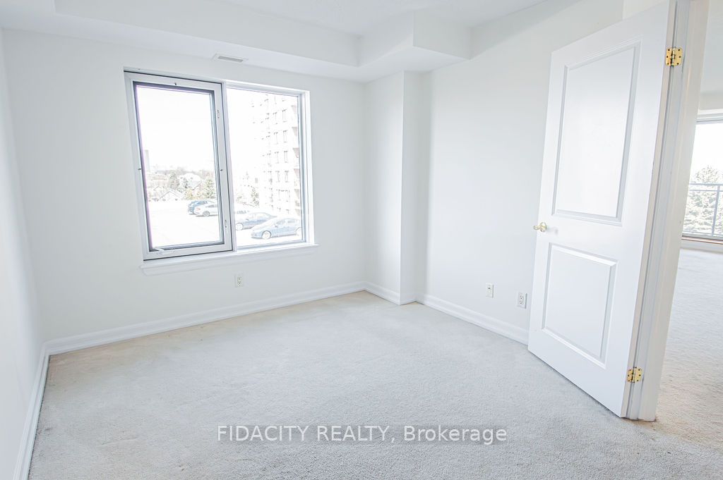 310 Central Park Drive 4b Property Photo 9
