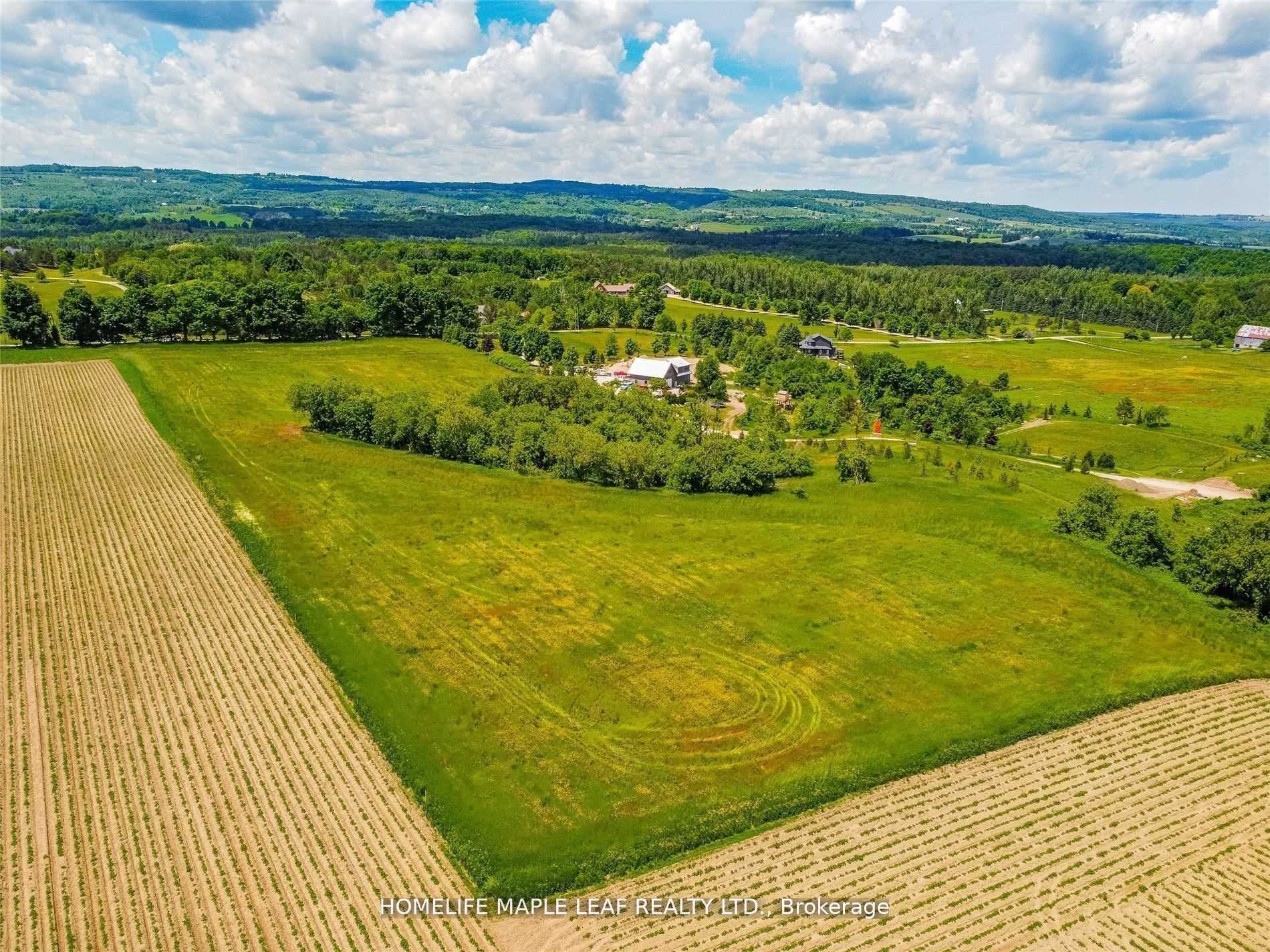 958423 7th Line Property Photo 10