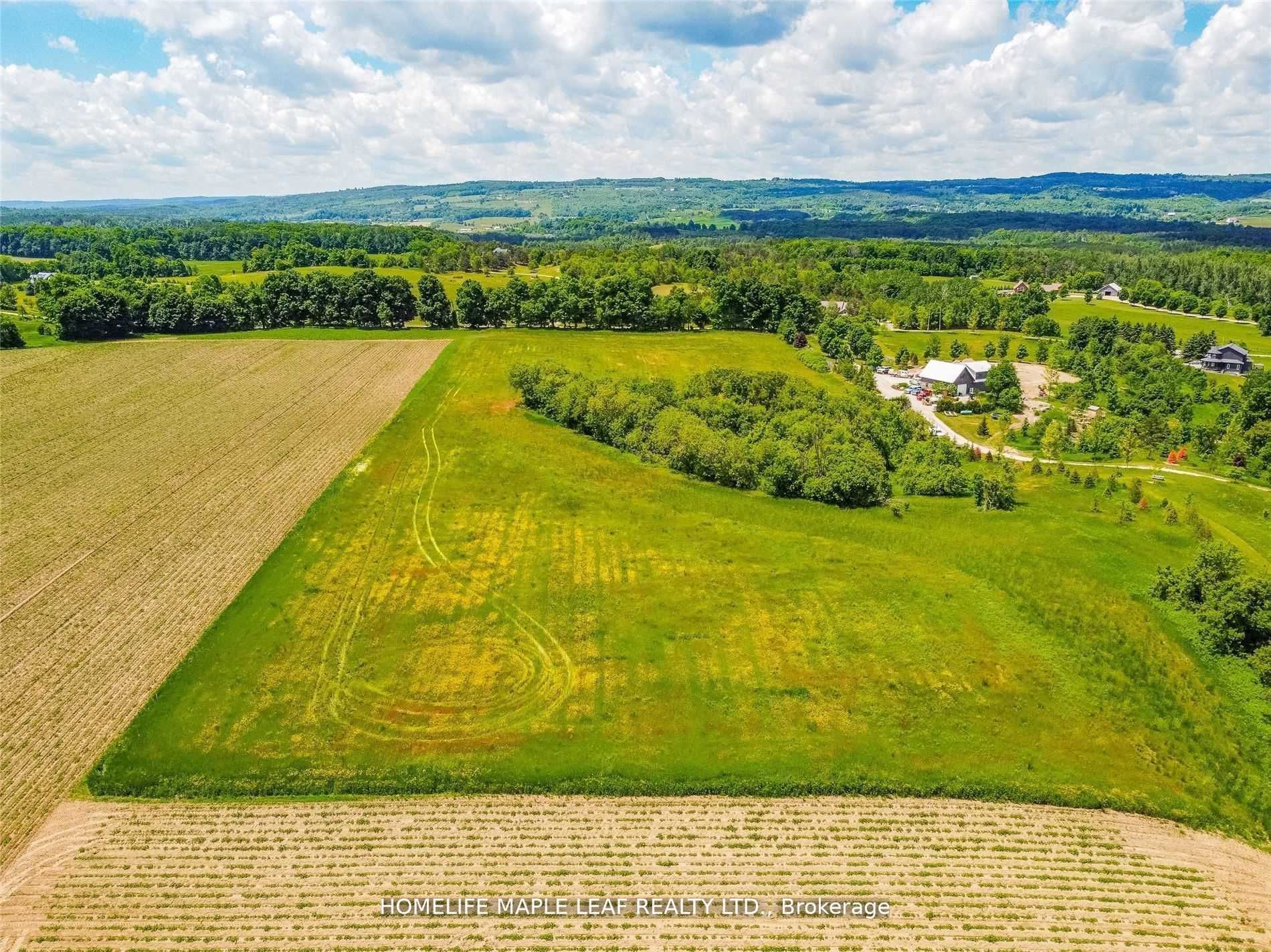 958423 7th Line Property Photo 11