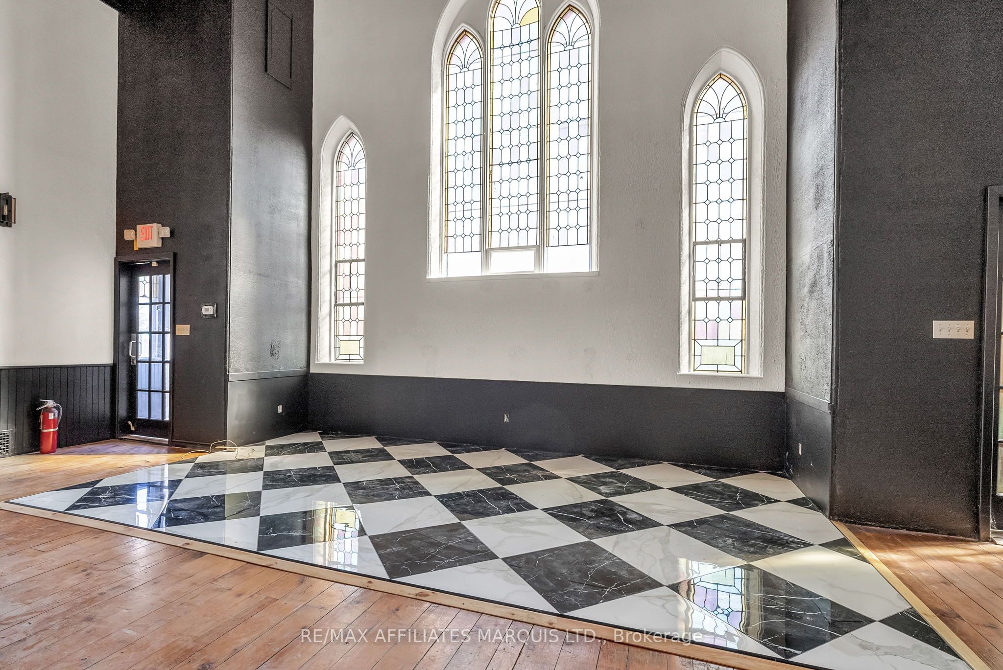 130 Sydney Street Property Photo 6