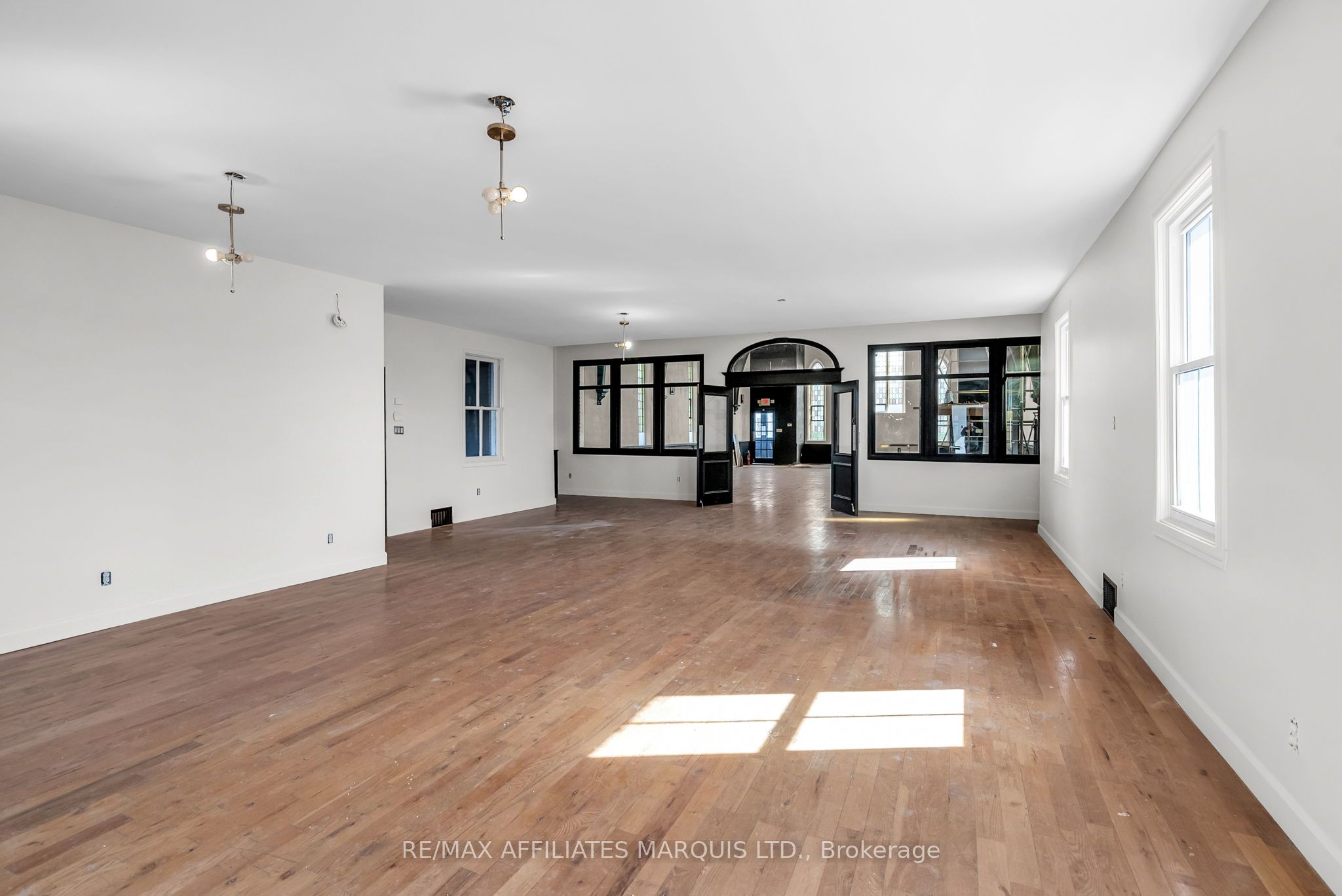 130 Sydney Street Property Photo 11