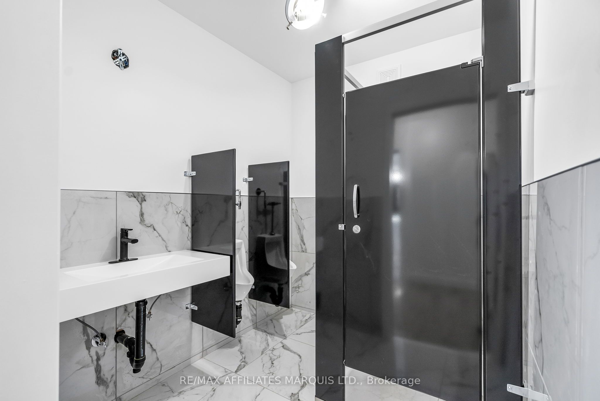 130 Sydney Street Property Photo 18