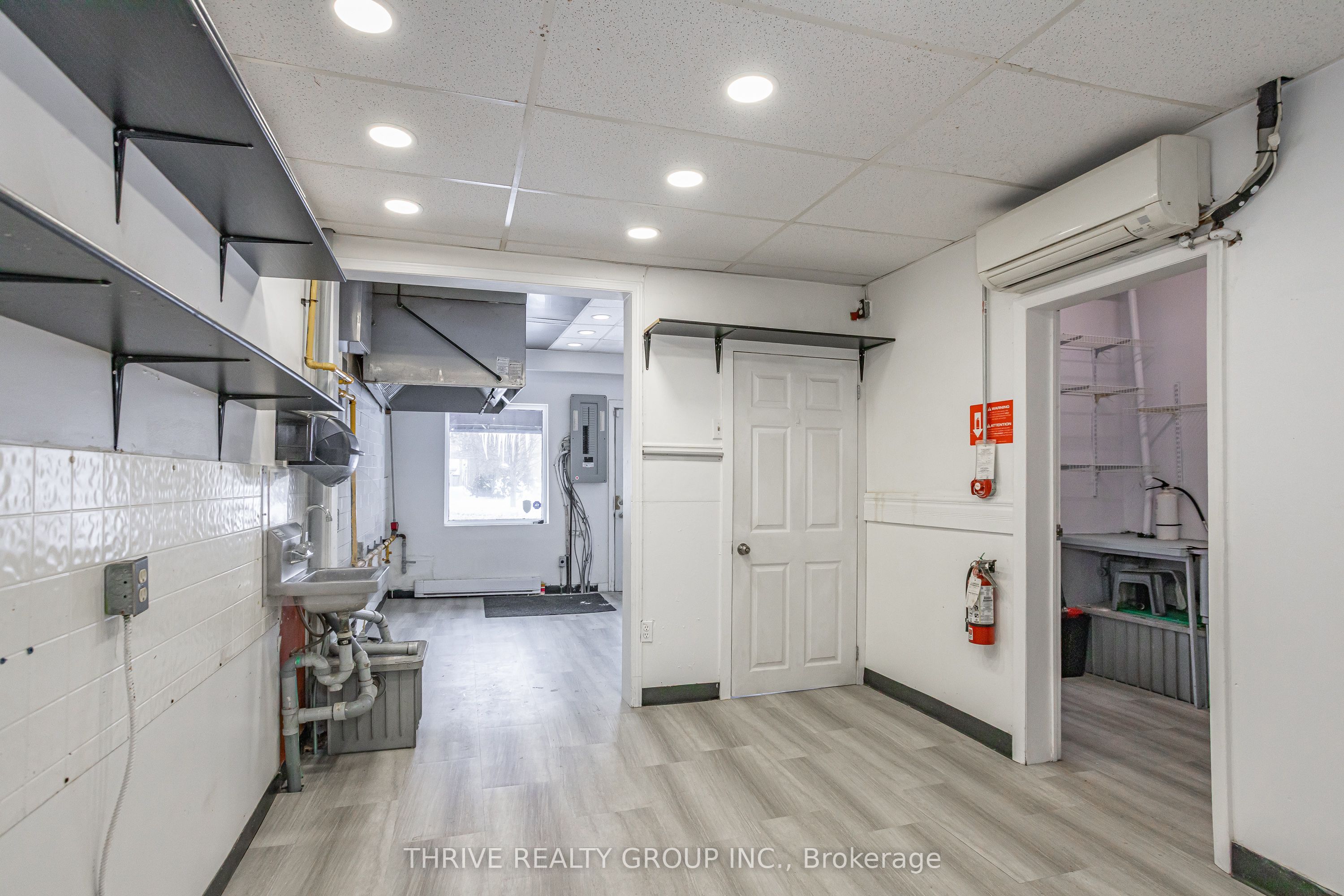 137 Wellington Street Property Photo 15