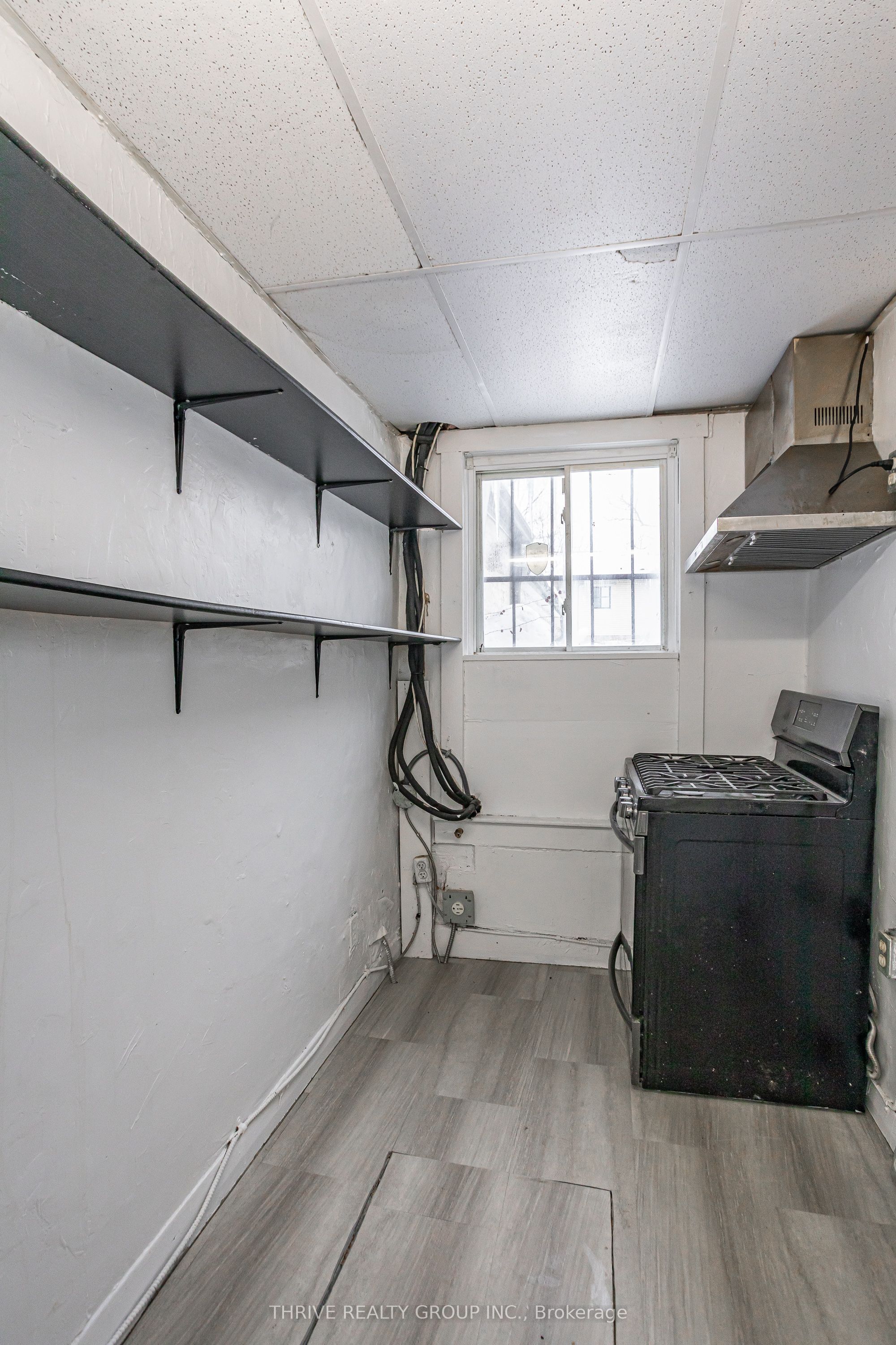 137 Wellington Street Property Photo 16