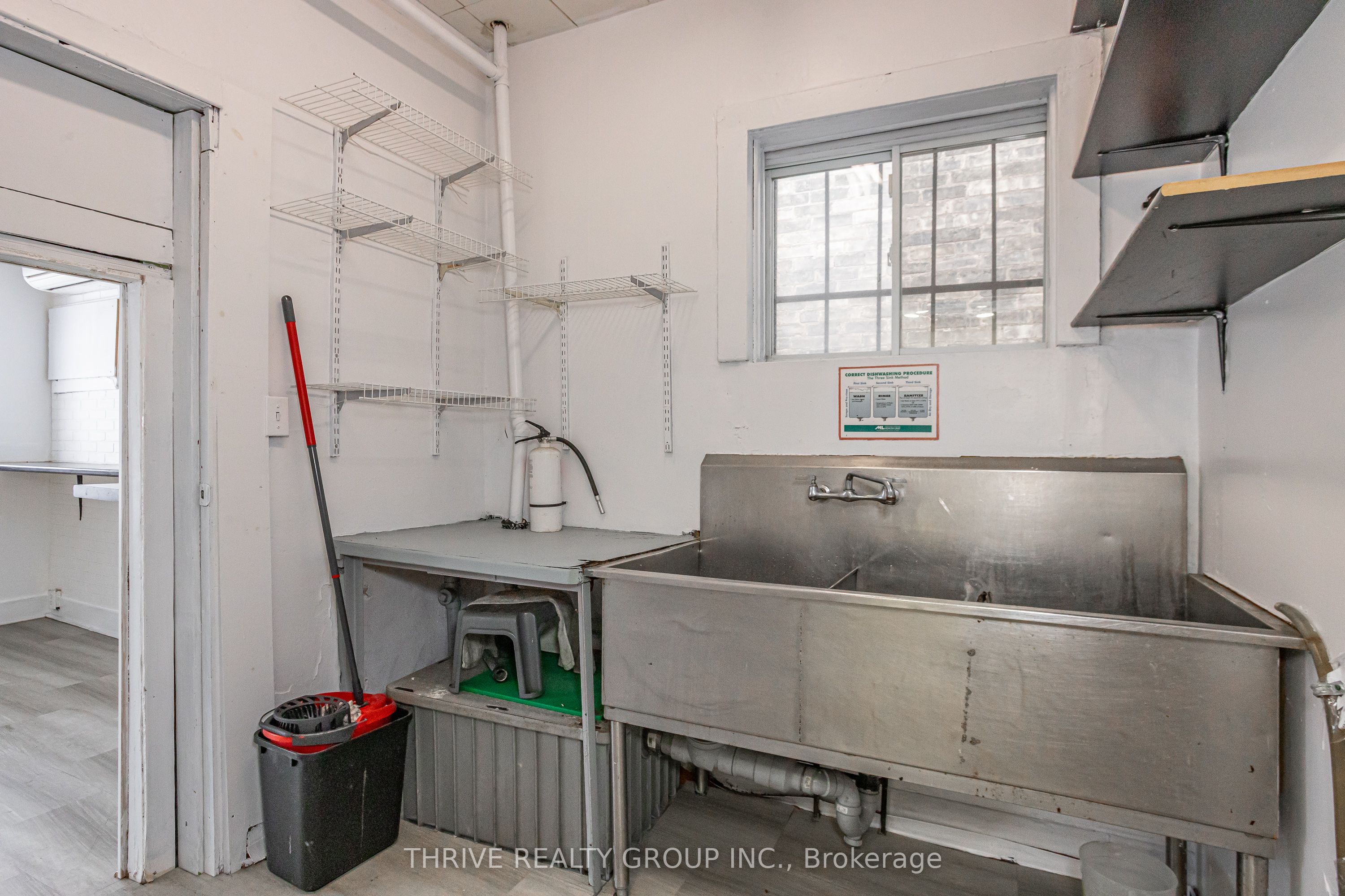 137 Wellington Street Property Photo 17
