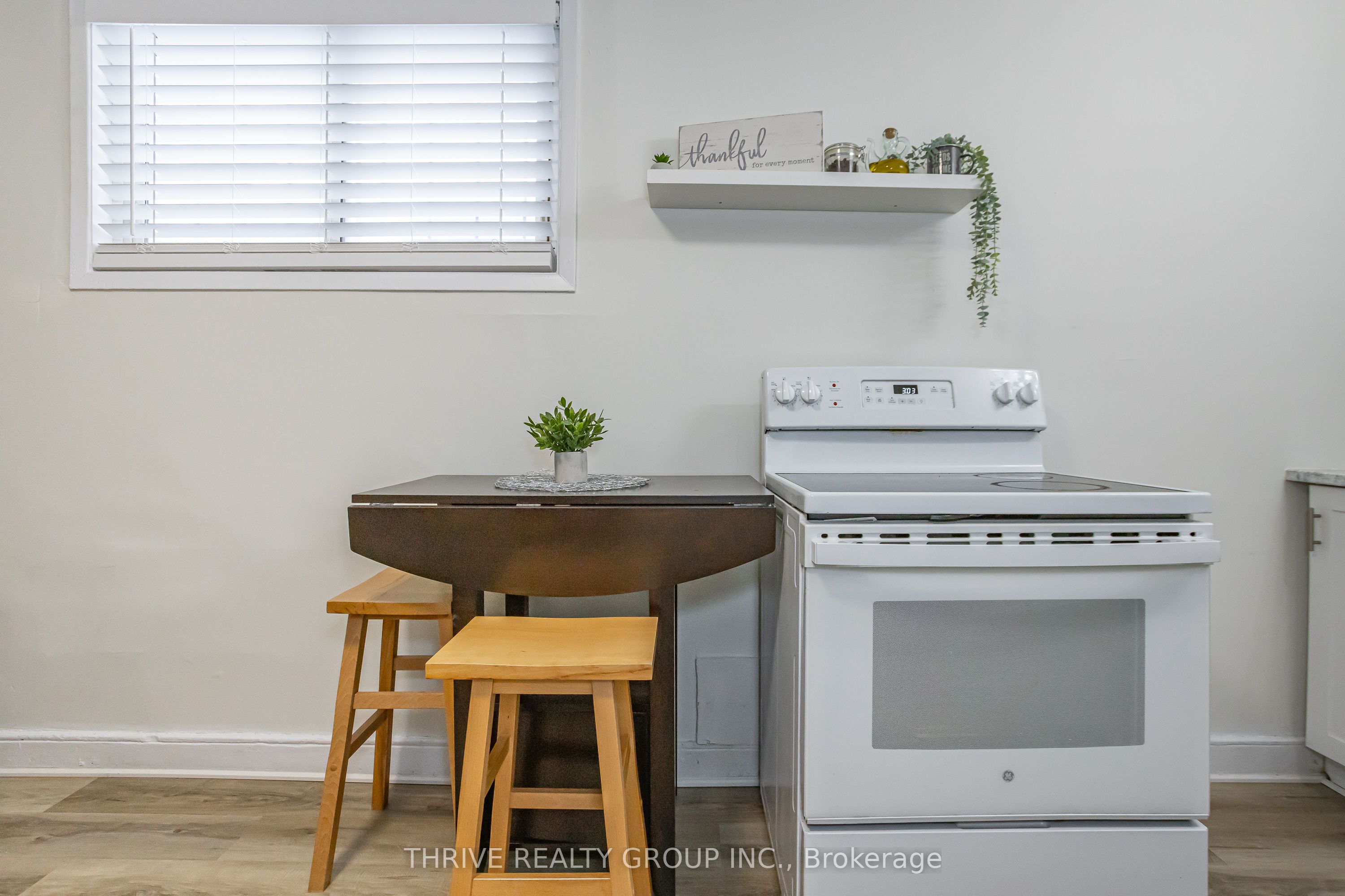 137 Wellington Street Property Photo 26