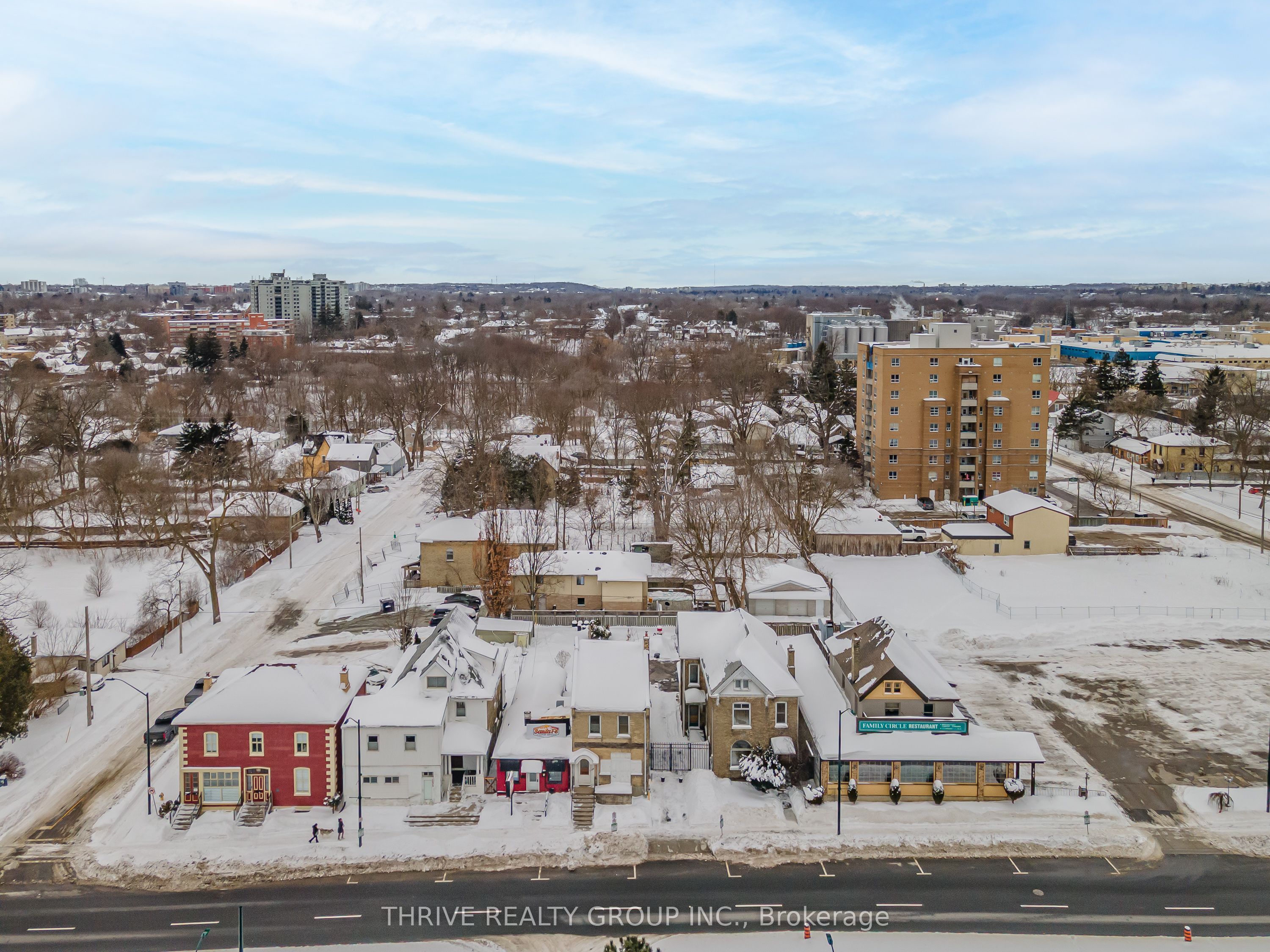 137 Wellington Street Property Photo 48