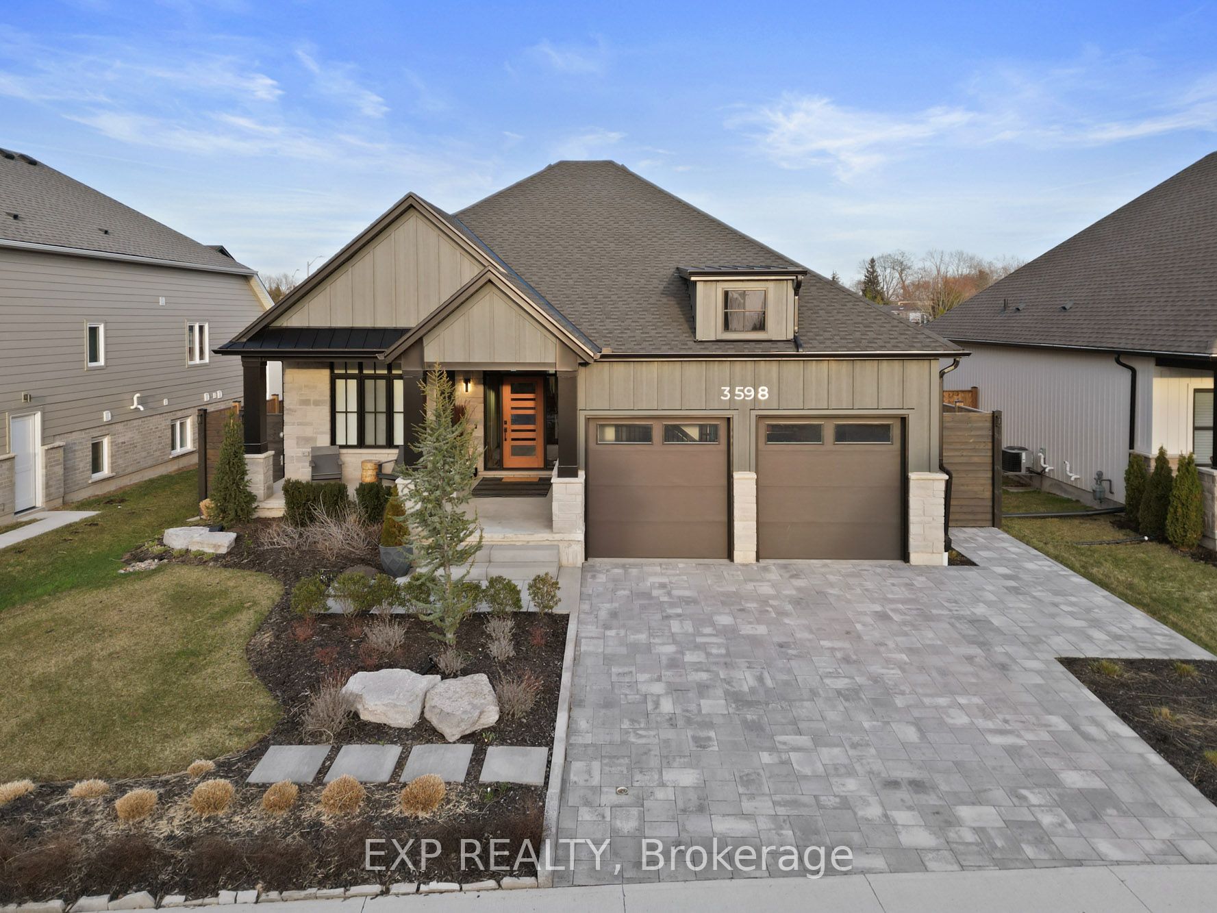 3598 Canfield Crescent Property Photo 4