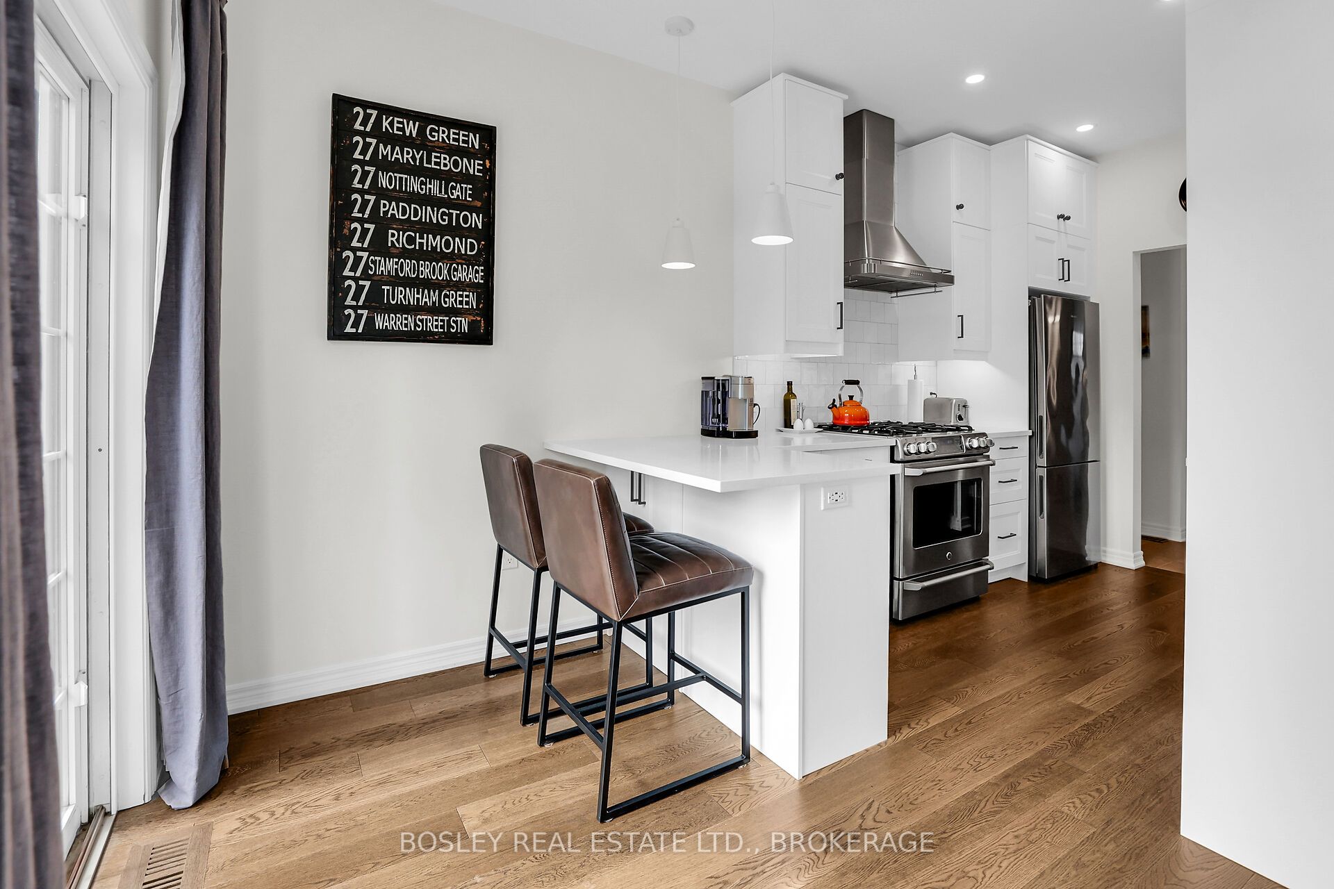 608 Simcoe St Property Photo 13