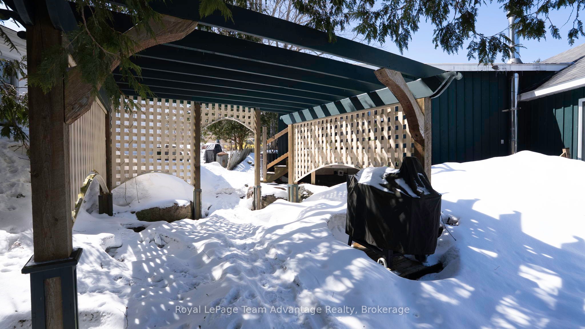 296 High St Property Photo 16