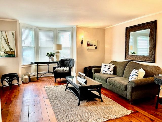 62 West St Property Photo 4