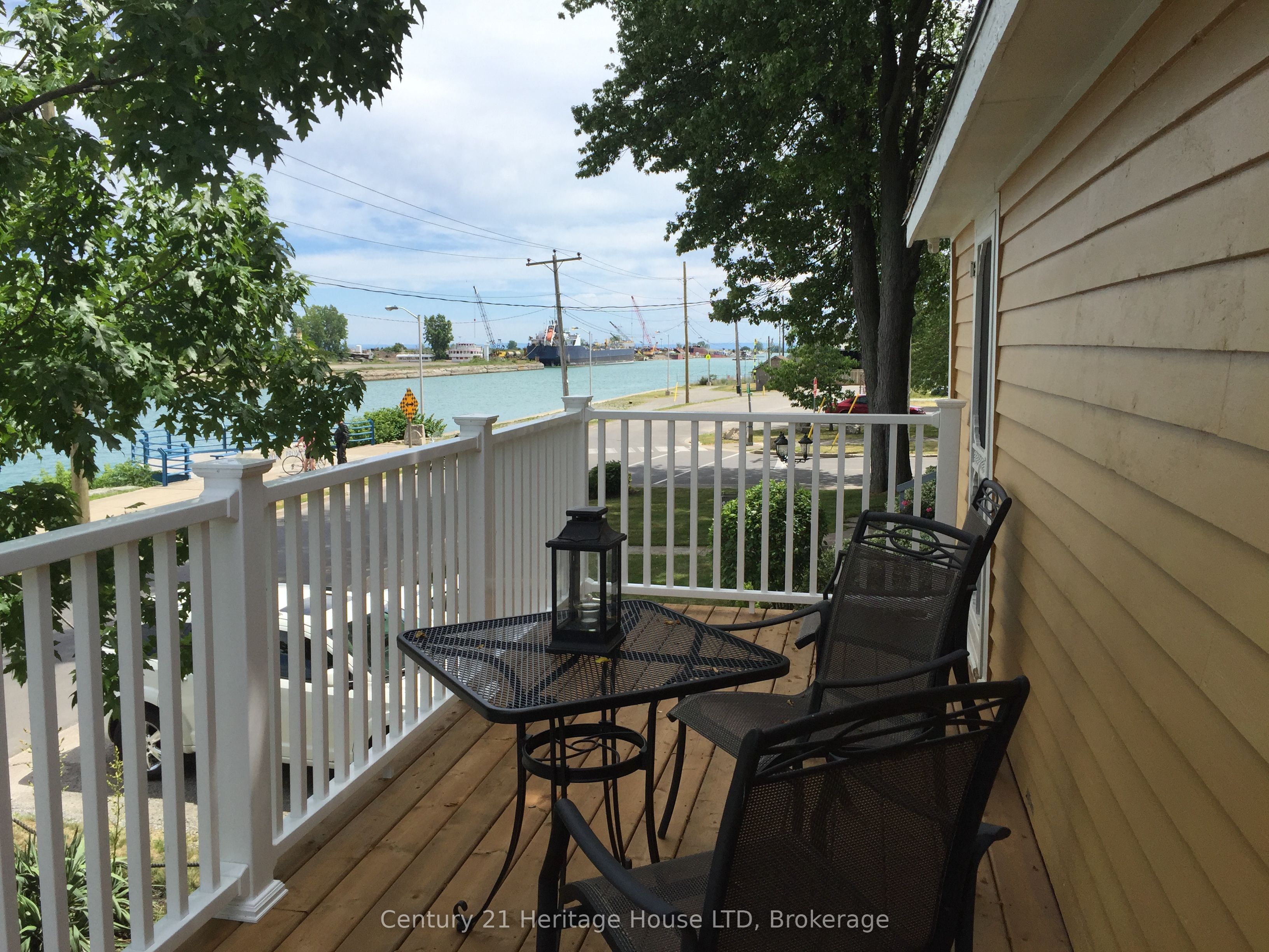 62 West St Property Photo 11