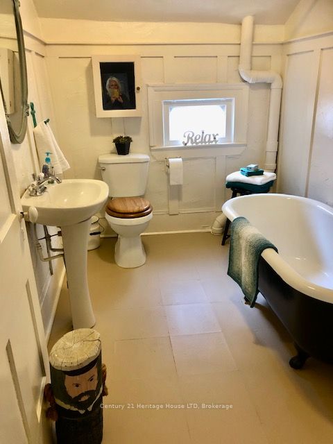 62 West St Property Photo 16
