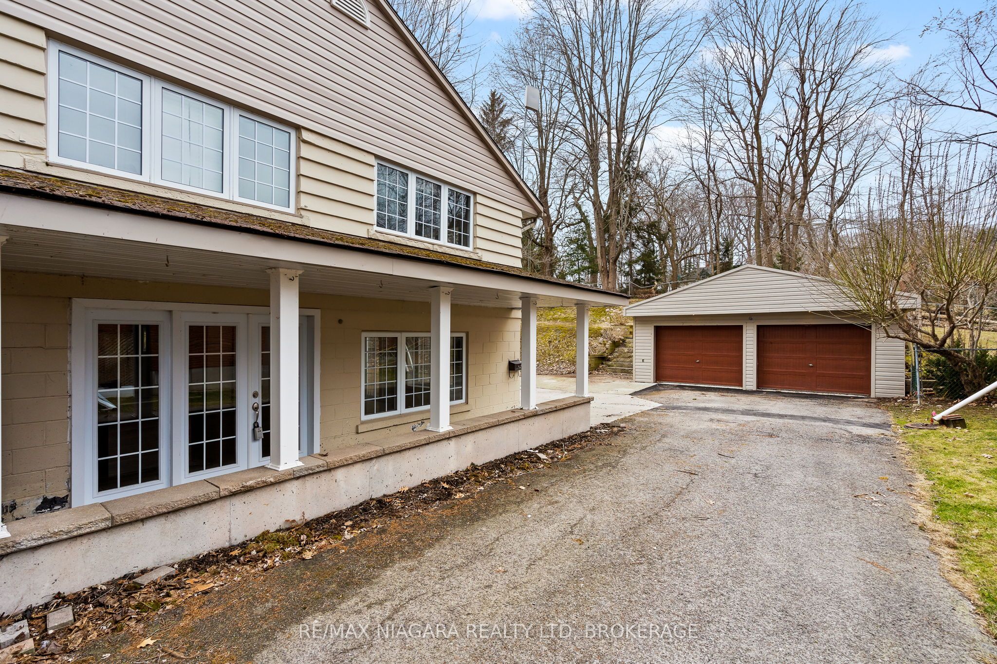 12 Cedar Street Property Photo 4