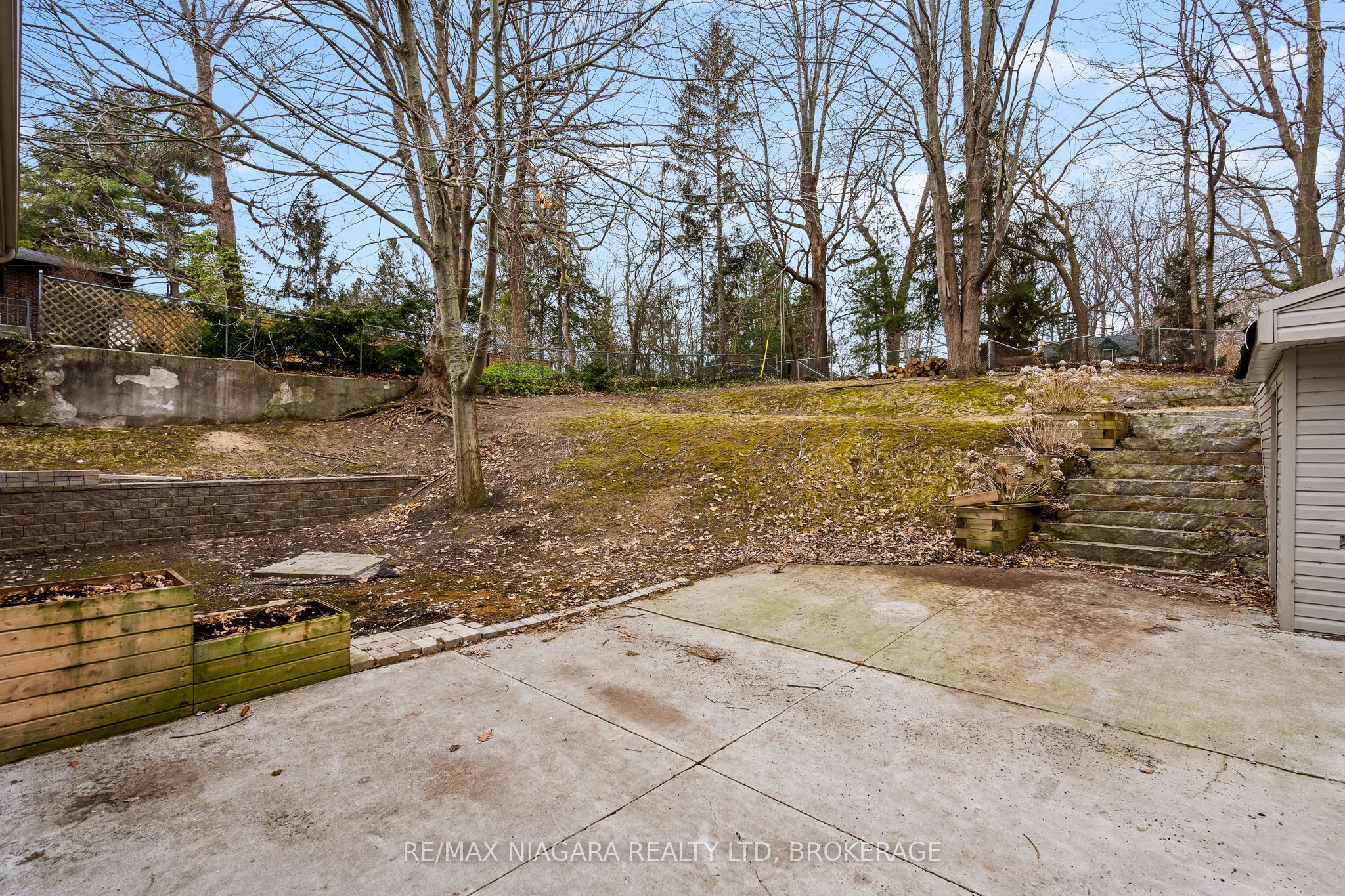 12 Cedar Street Property Photo 5