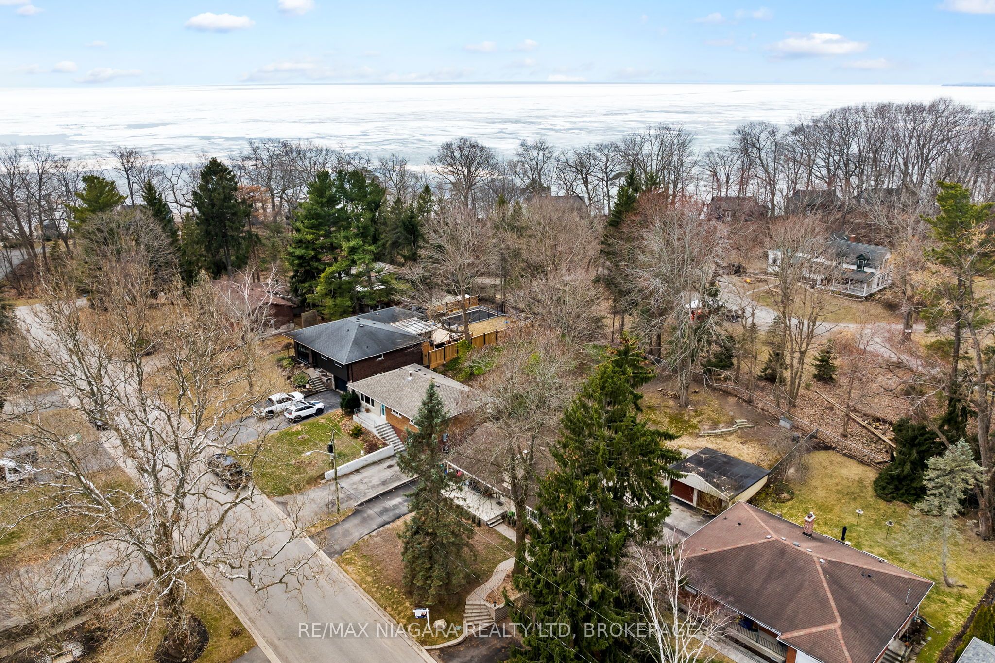 12 Cedar Street Property Photo 7