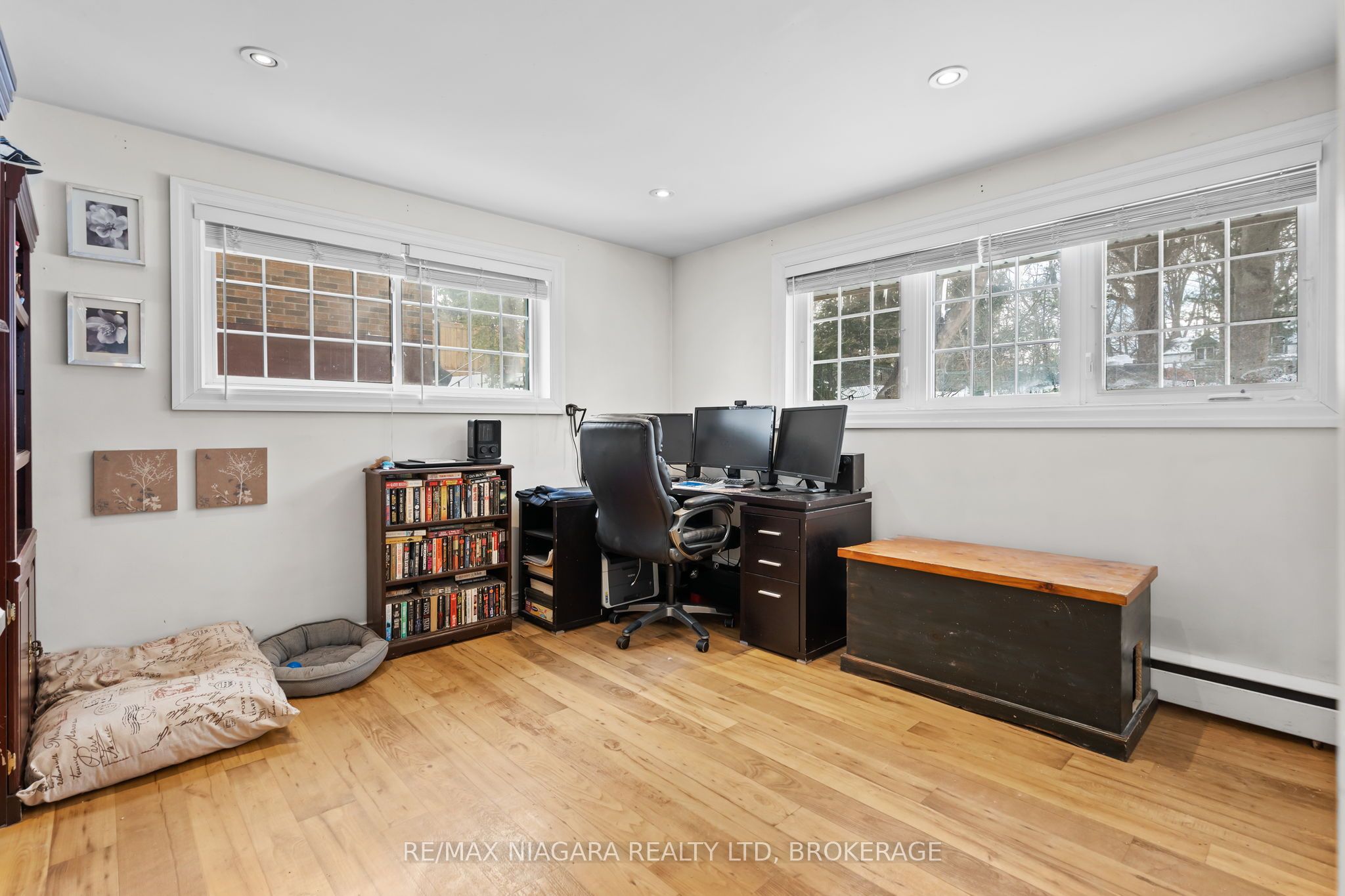 12 Cedar Street Property Photo 28