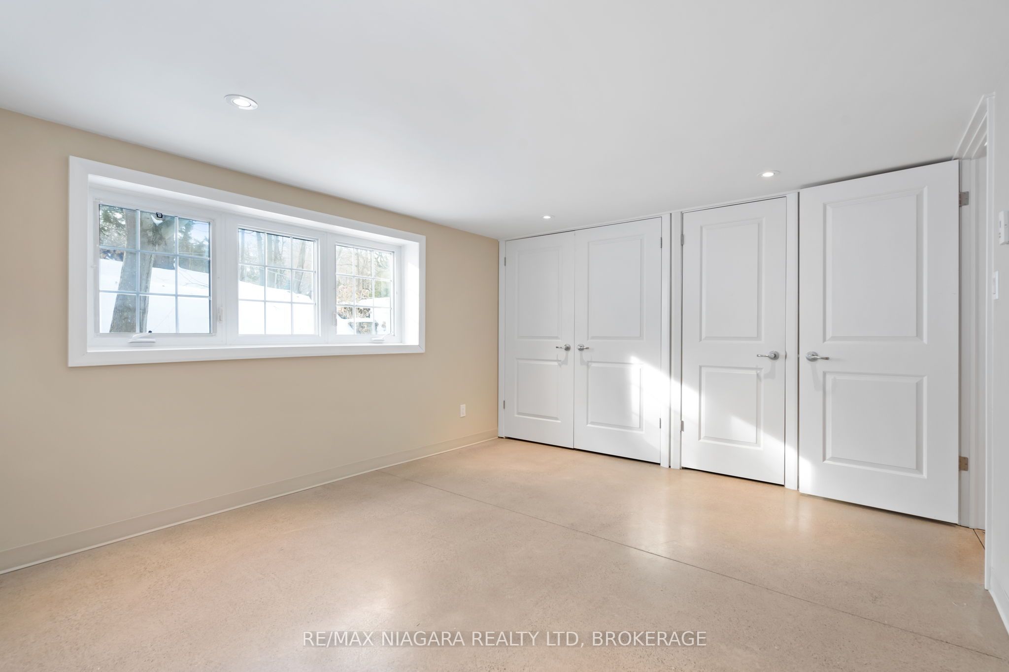 12 Cedar Street Property Photo 40