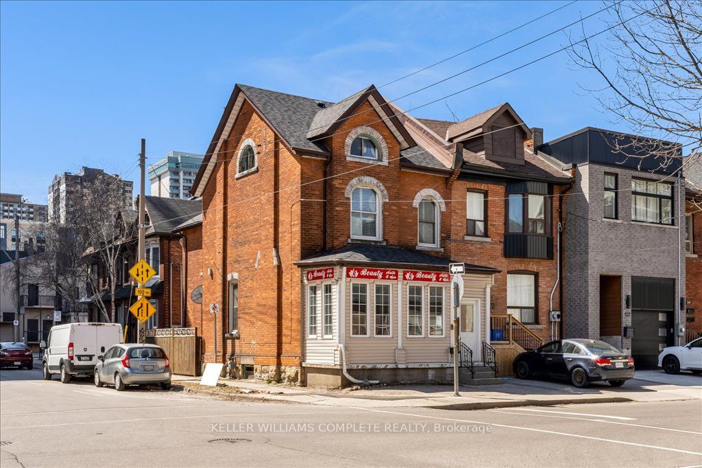 123 Market Street Property Photo 1