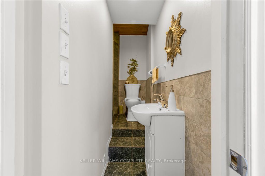 123 Market Street Property Photo 12