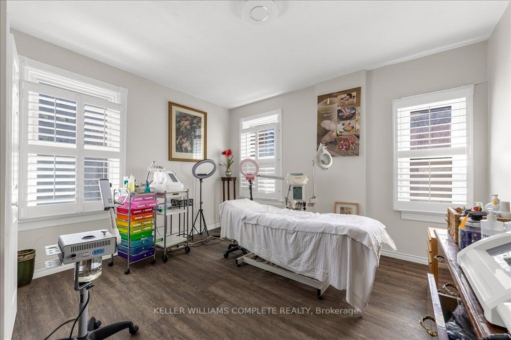 123 Market Street Property Photo 13