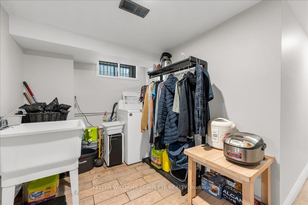 123 Market Street Property Photo 27