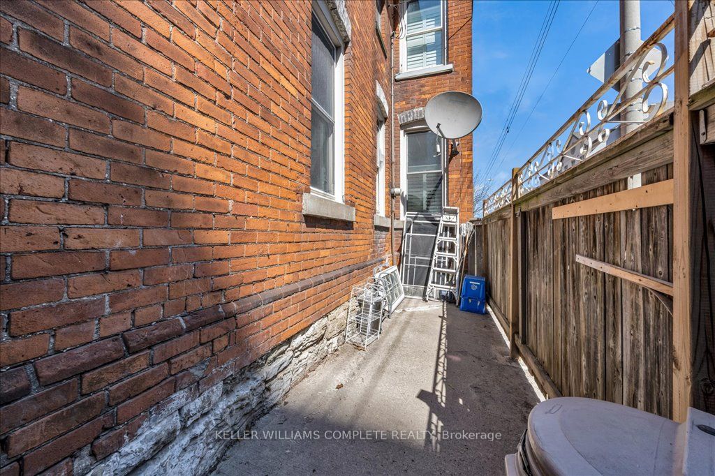 123 Market Street Property Photo 29
