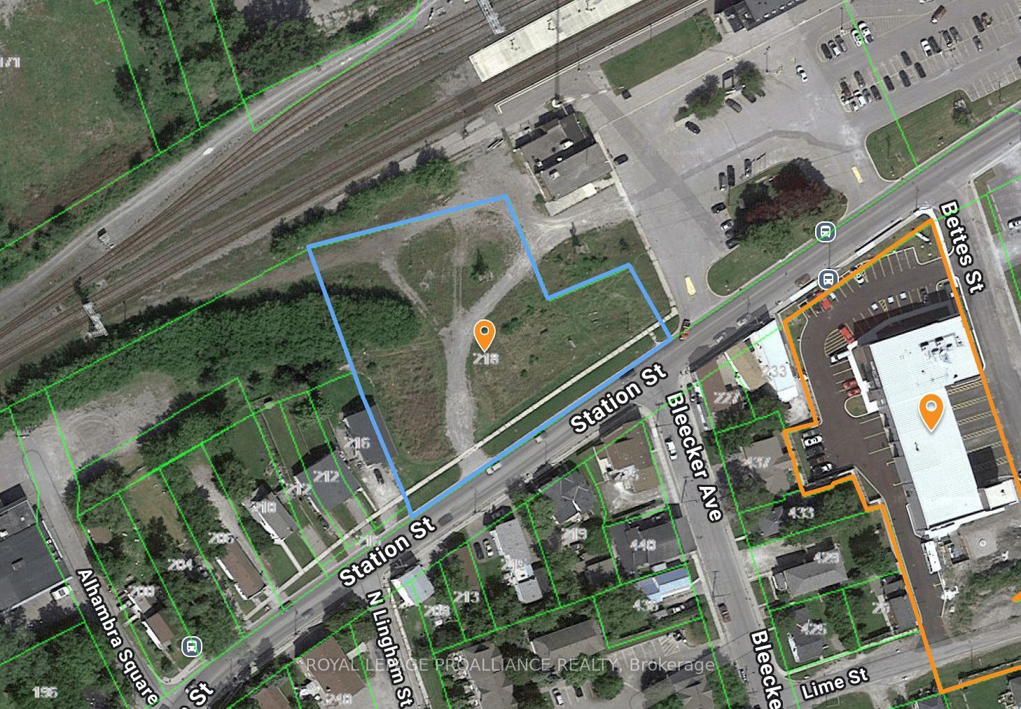 218 Station Street Property Photo 1