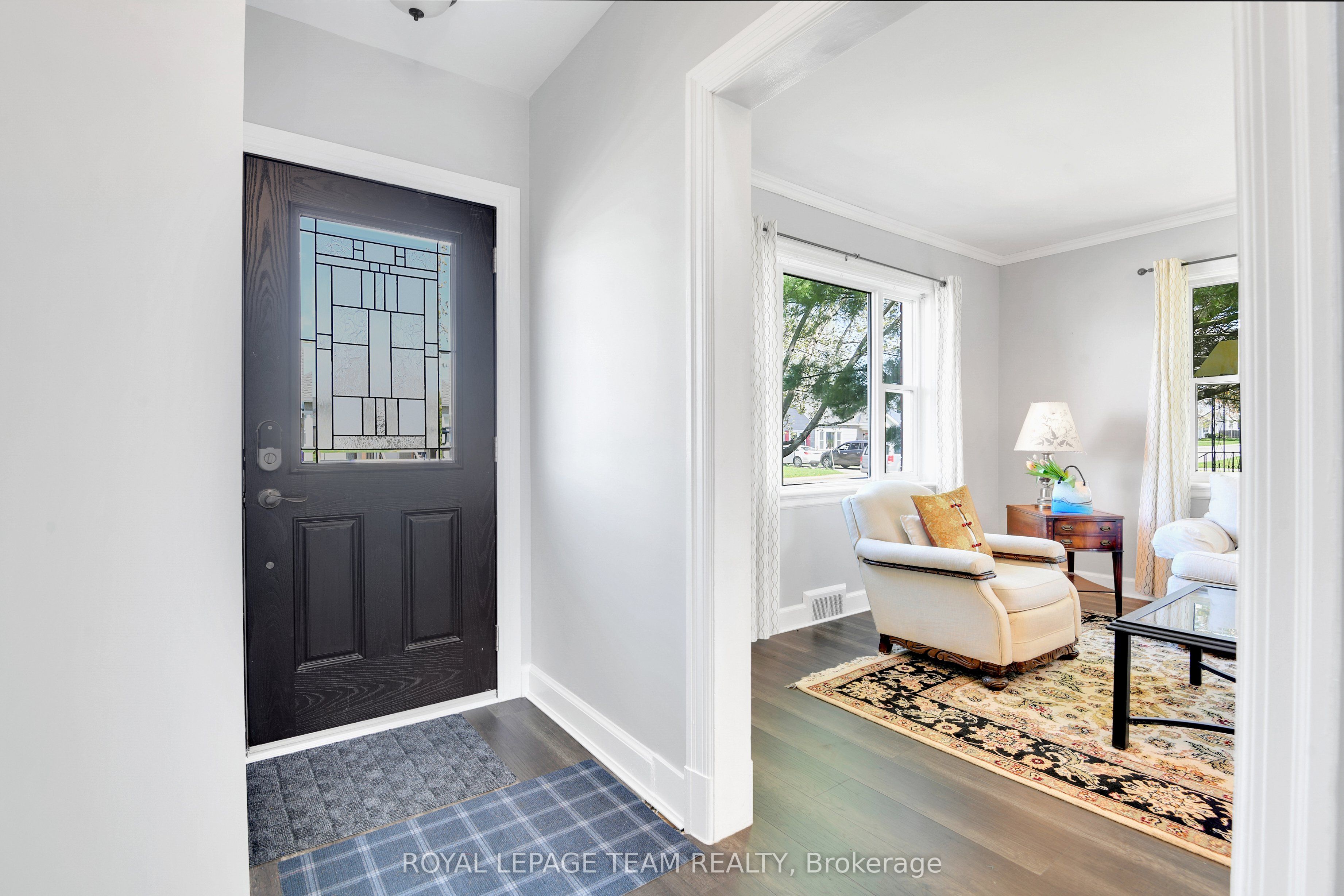 450 Dominion Street Property Photo 6