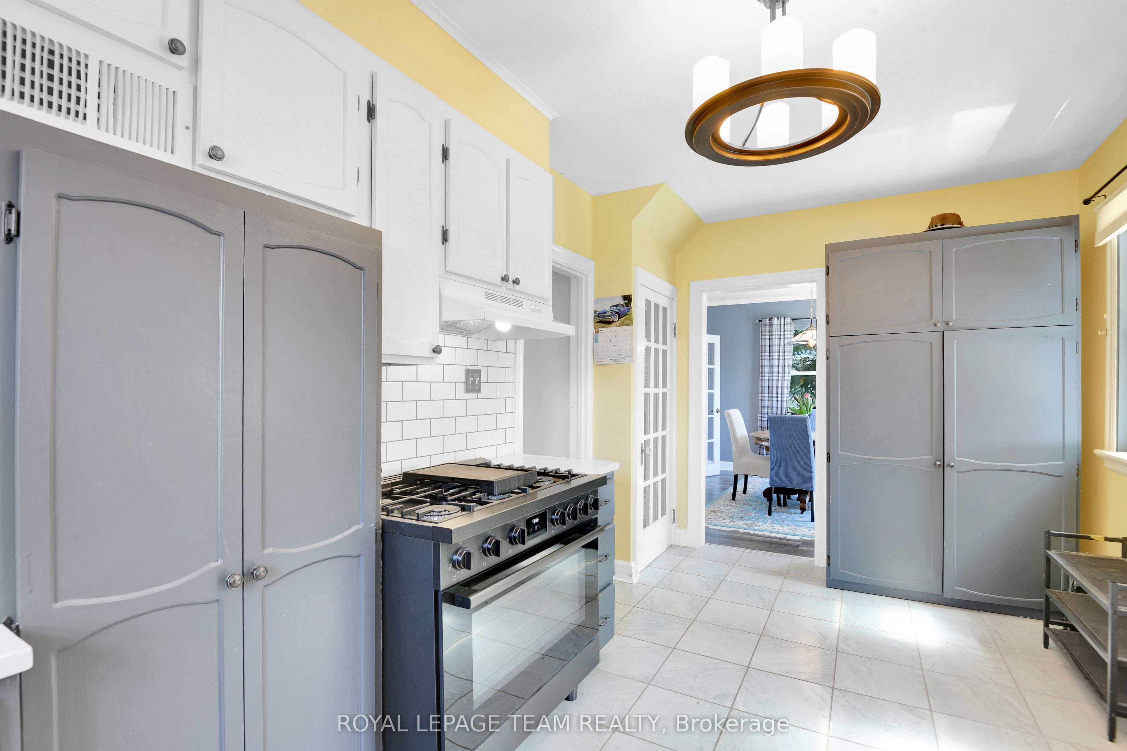 450 Dominion Street Property Photo 17