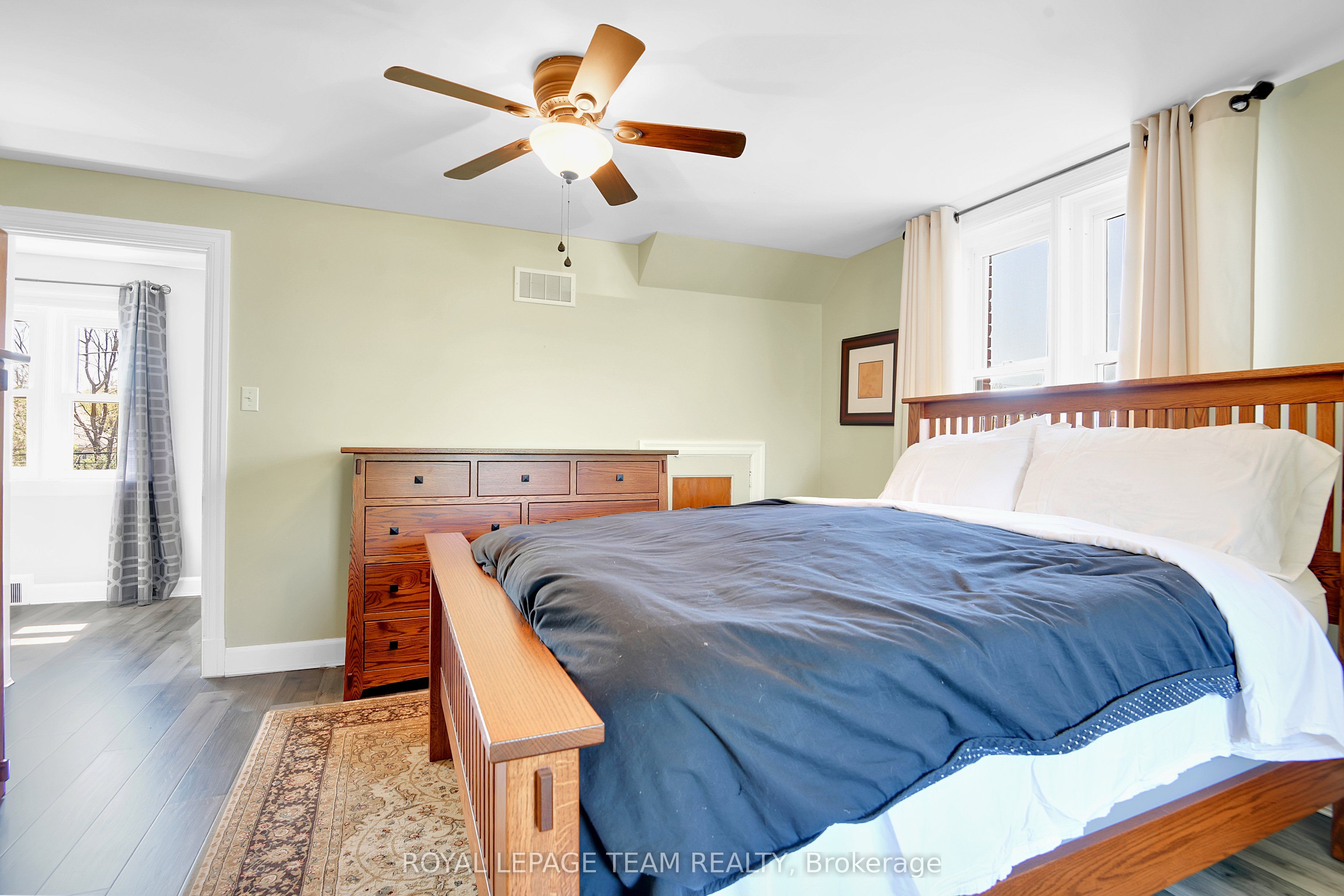 450 Dominion Street Property Photo 25