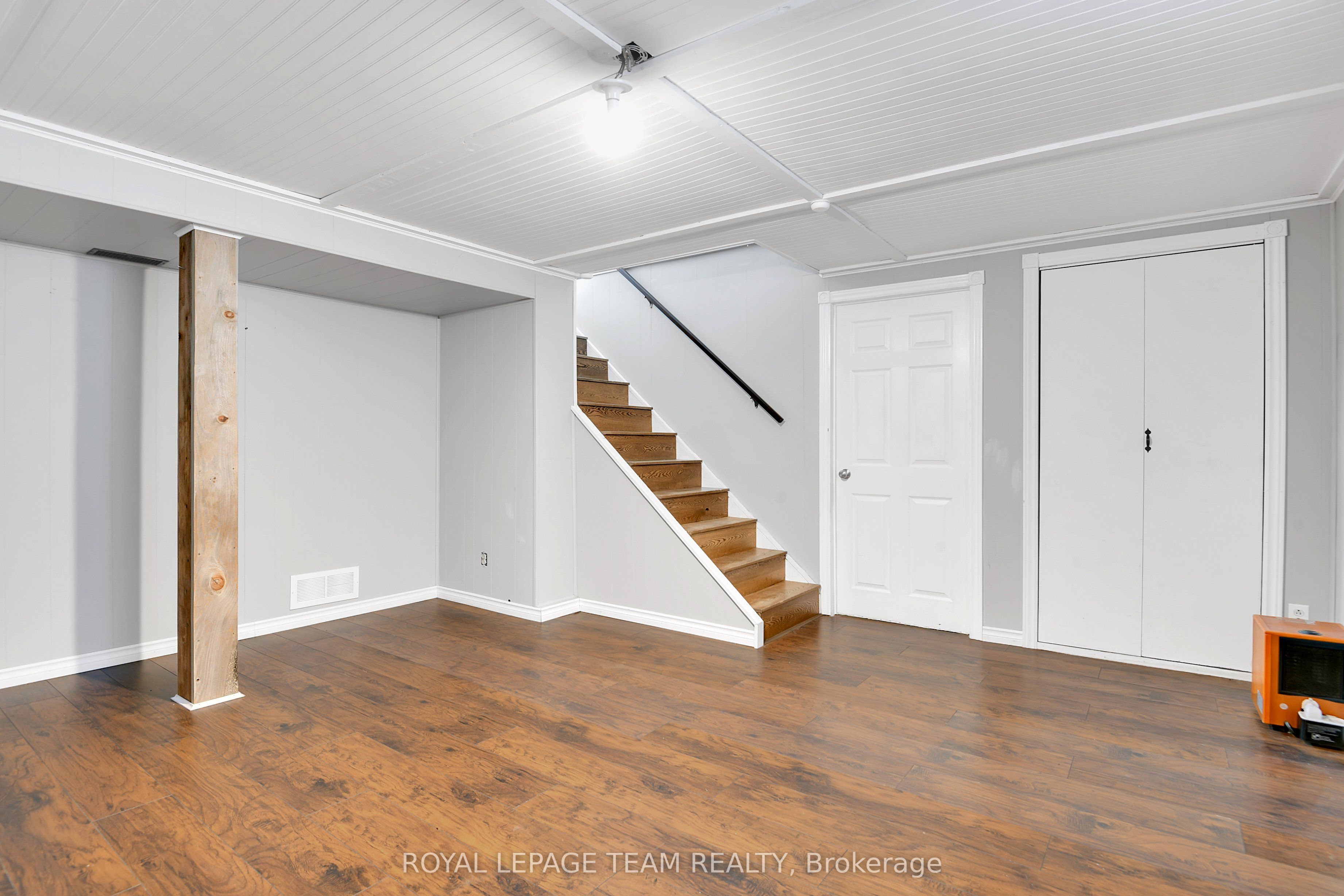 450 Dominion Street Property Photo 30