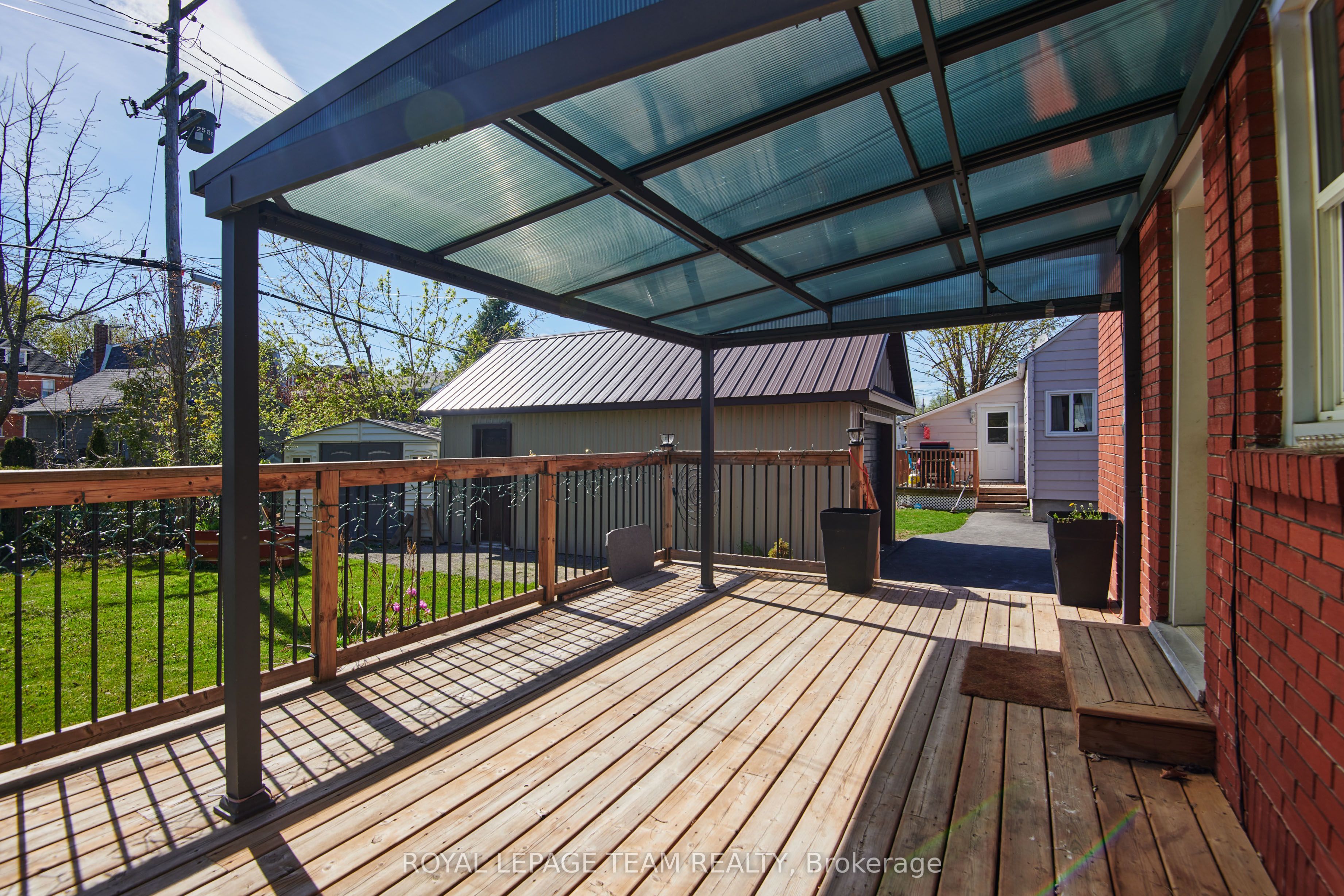 450 Dominion Street Property Photo 33